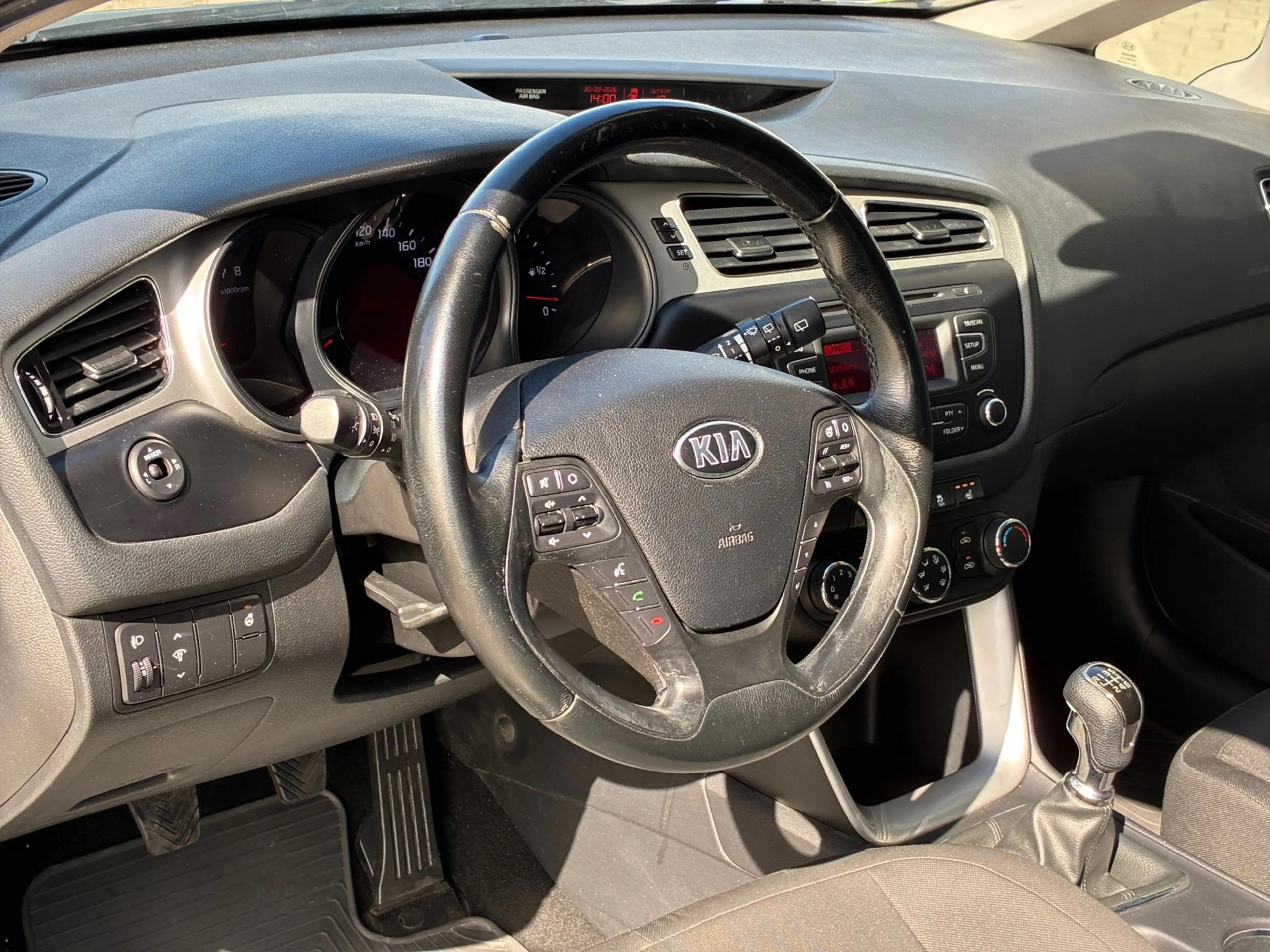 Kia Ceed / cee'd 1.4 CVVT|1e Eigenaar|CruiseControl|Airco|PDC|Stoel — photo 11