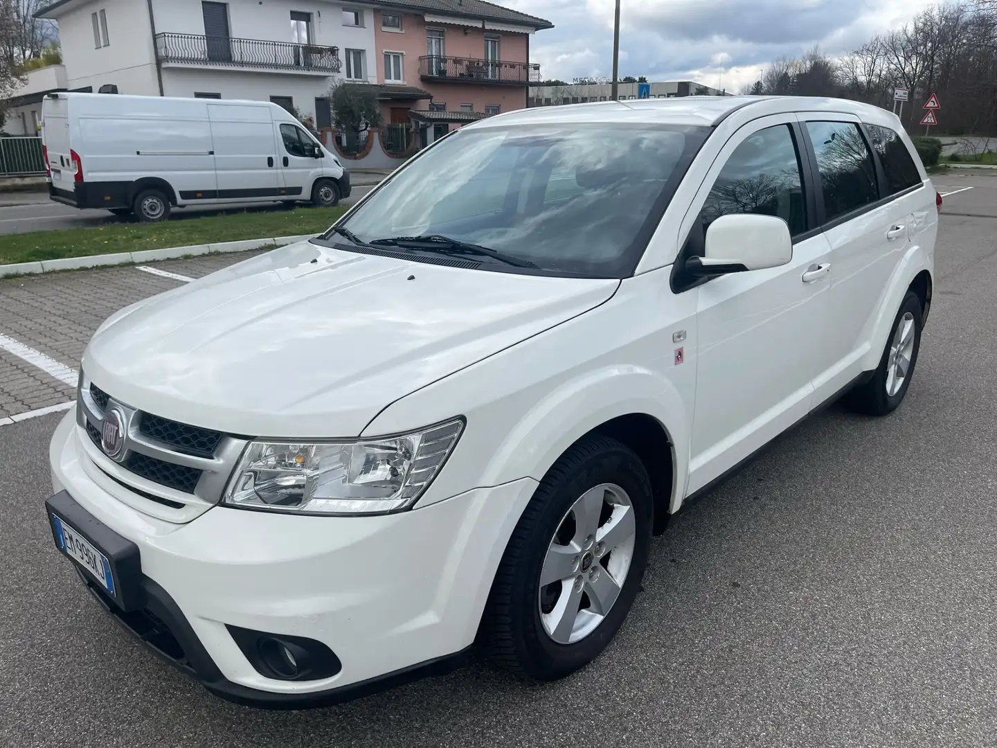 Fiat Freemont 2.0 mjt 16v Lounge 140cv 7 posti Bílá - 2