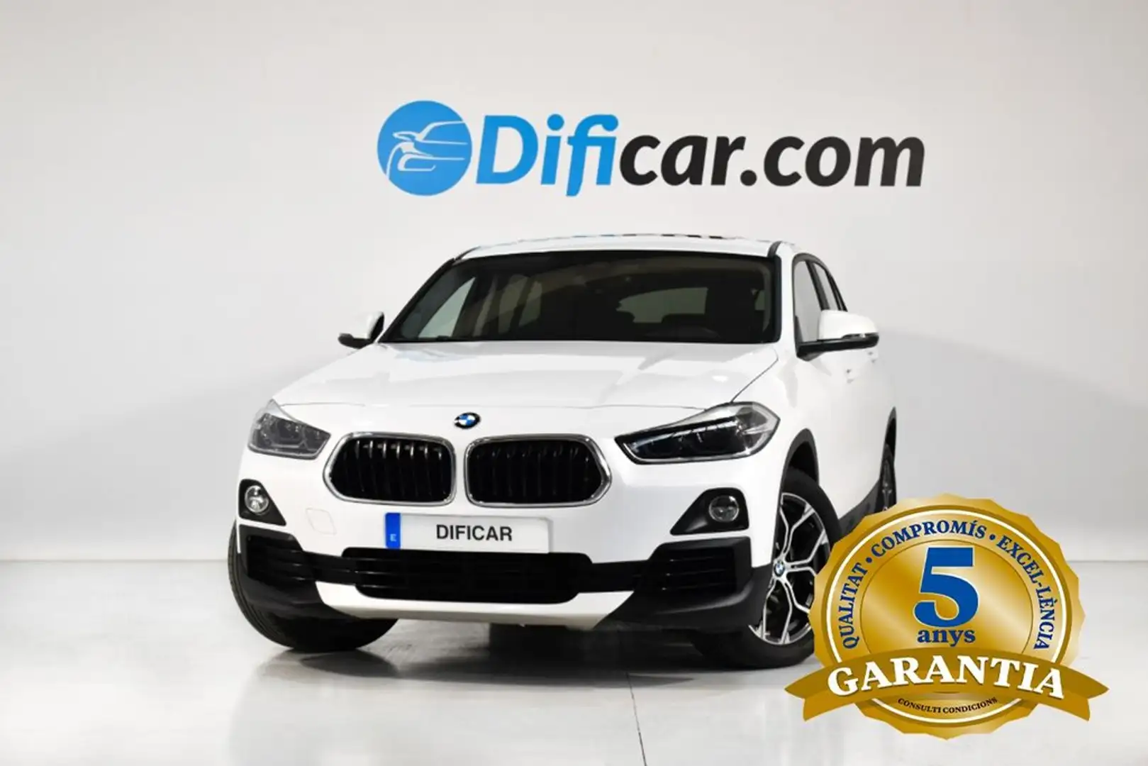 BMW X2 SDRIVE 18I ADVANTAGE 1.5 140CV AT7 E6DT Weiß - 1