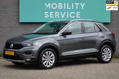 Volkswagen T-Roc 1.5 TSI Sport AUT ACC LED Navi Clima Leder CarPlay