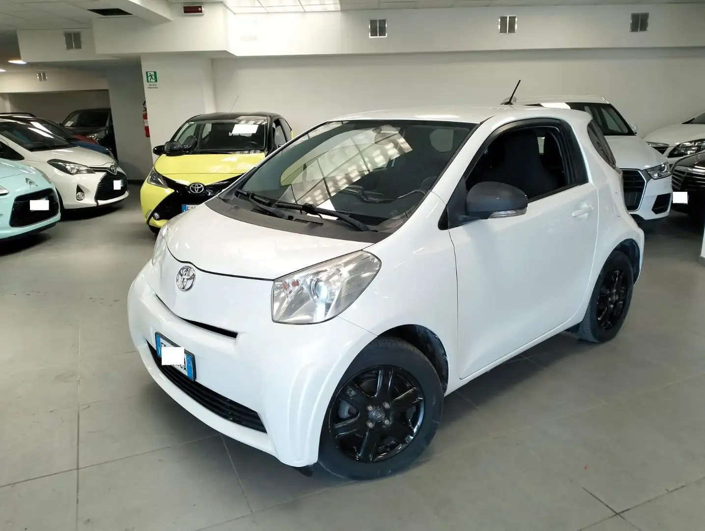 Toyota iQ iQ 1.0 cvt... SOLO 70000KM! Uniprò Ottimo stato Alb - 1