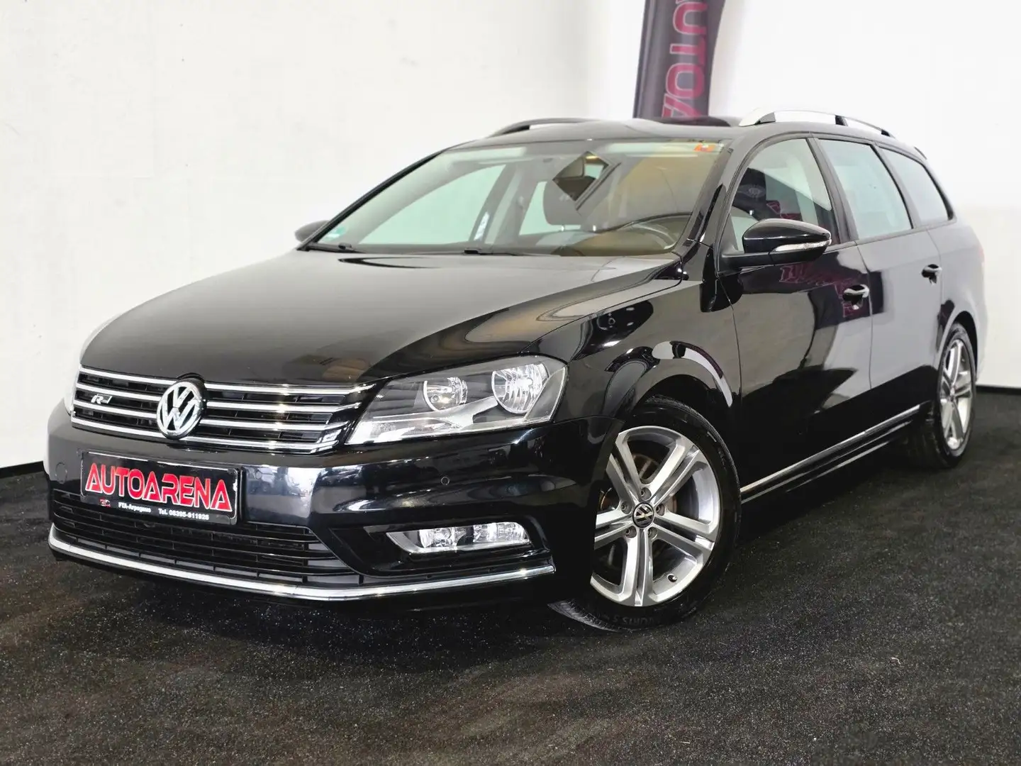 Volkswagen Passat Variant 2.0 TDI R-Line 1.HAND|SHZ|PDC| Černá - 1