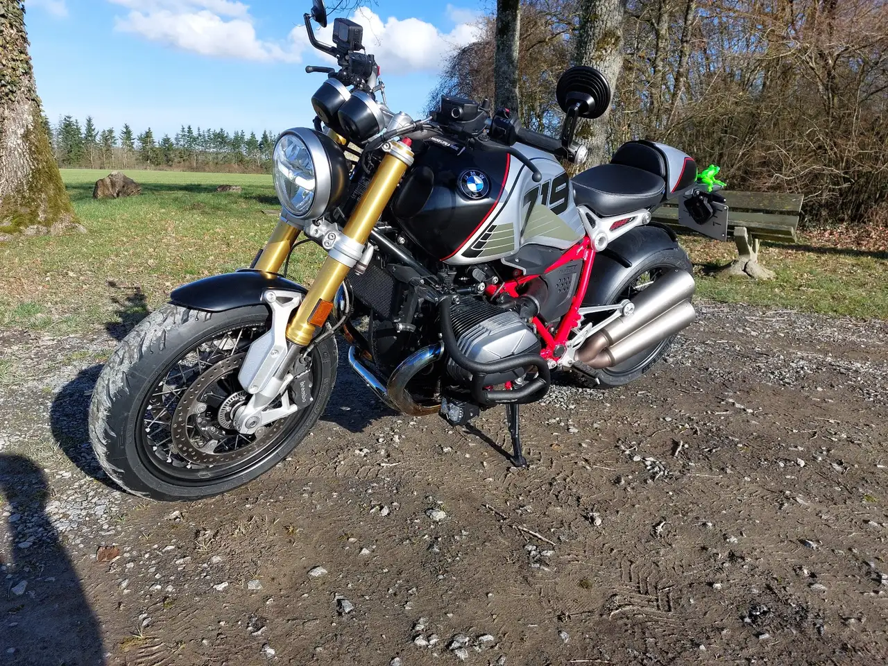 BMW R nineT