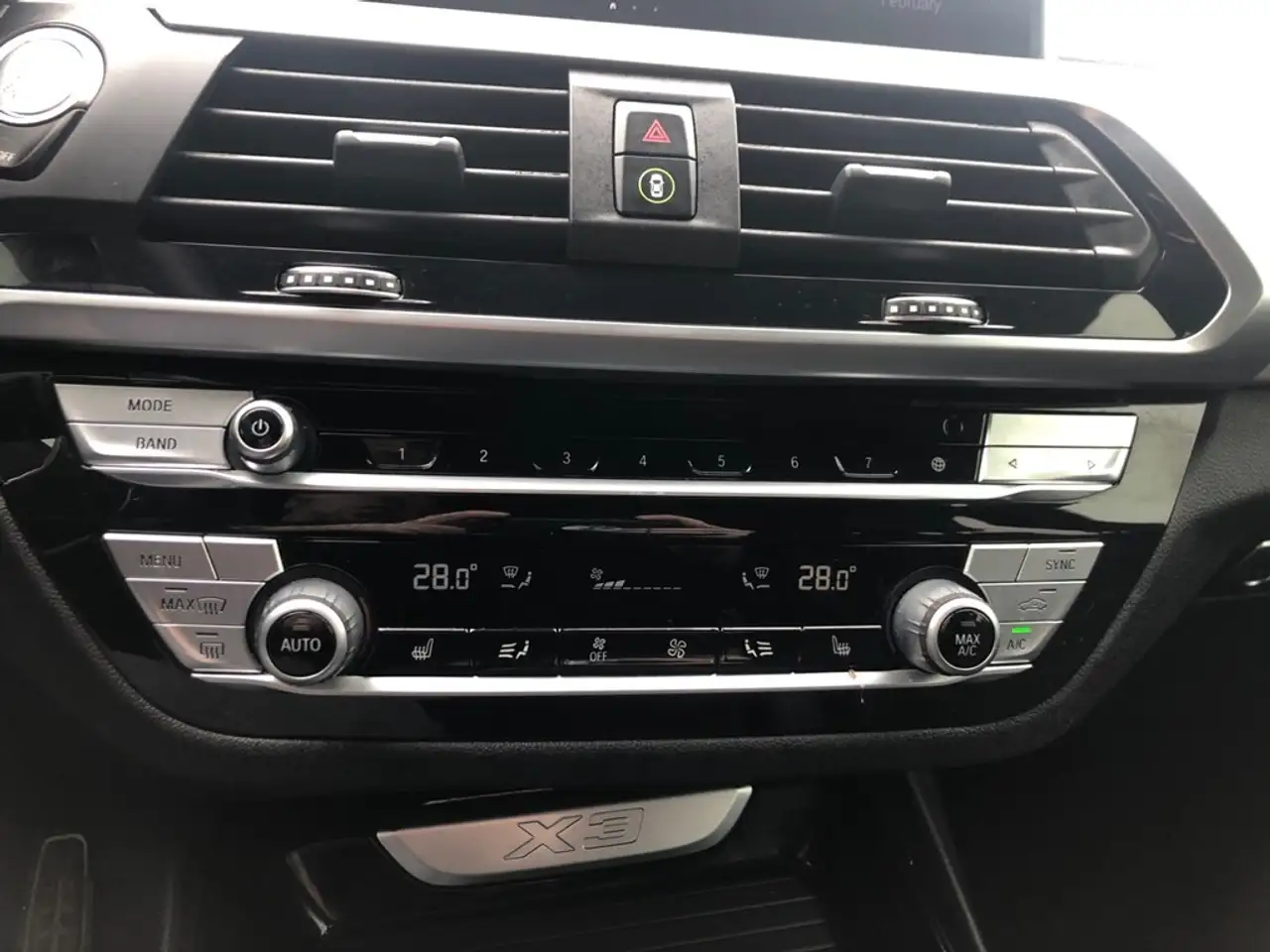 BMW X3 снимка BMW X3