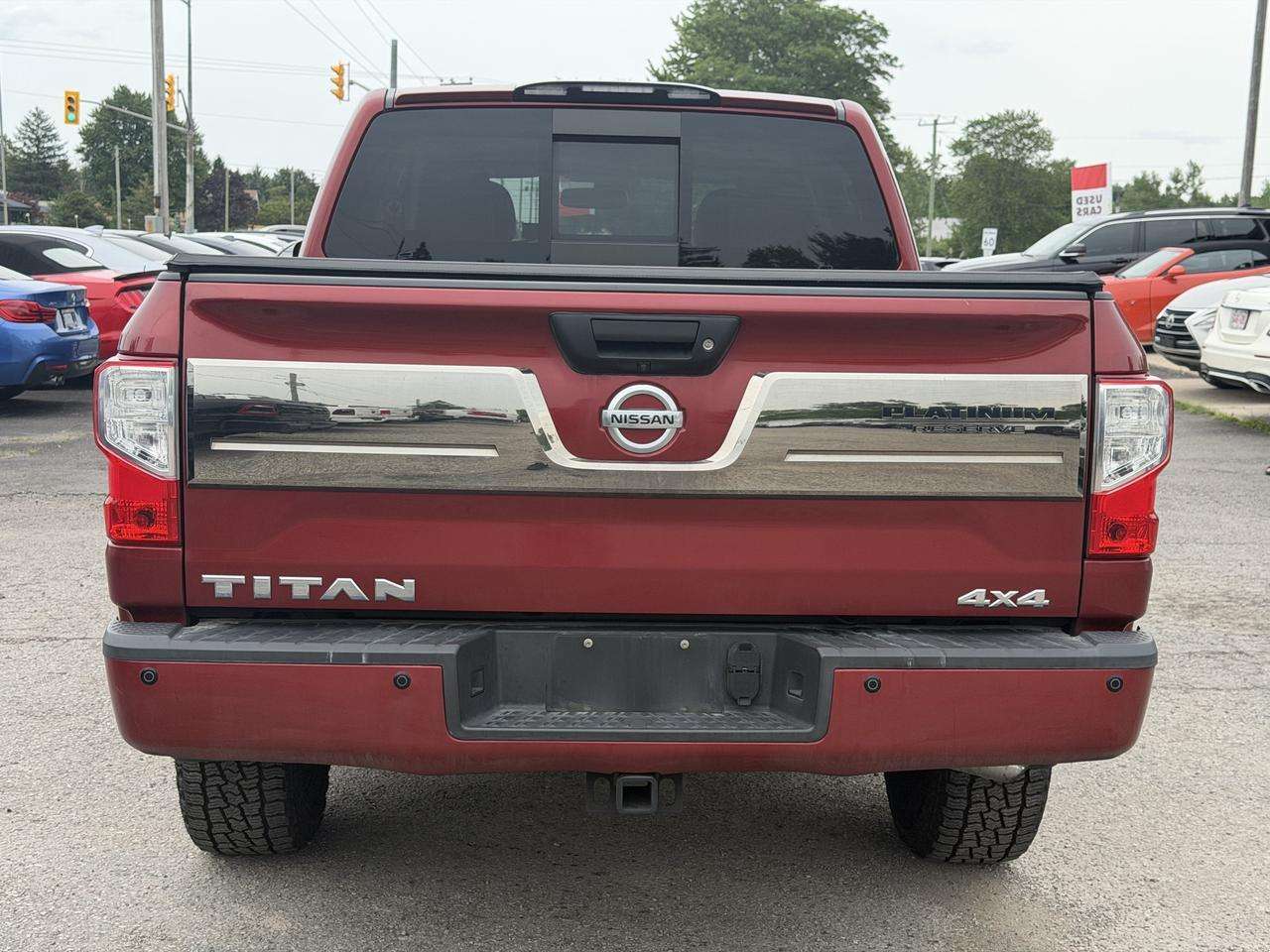 2017 Nissan Titan 4WD Crew Cab Platinum Reserve 5.6L — снимка 1