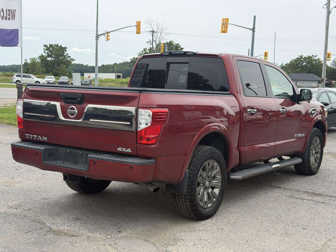 2017 Nissan Titan 4WD Crew Cab Platinum Reserve 5.6L — снимка 1