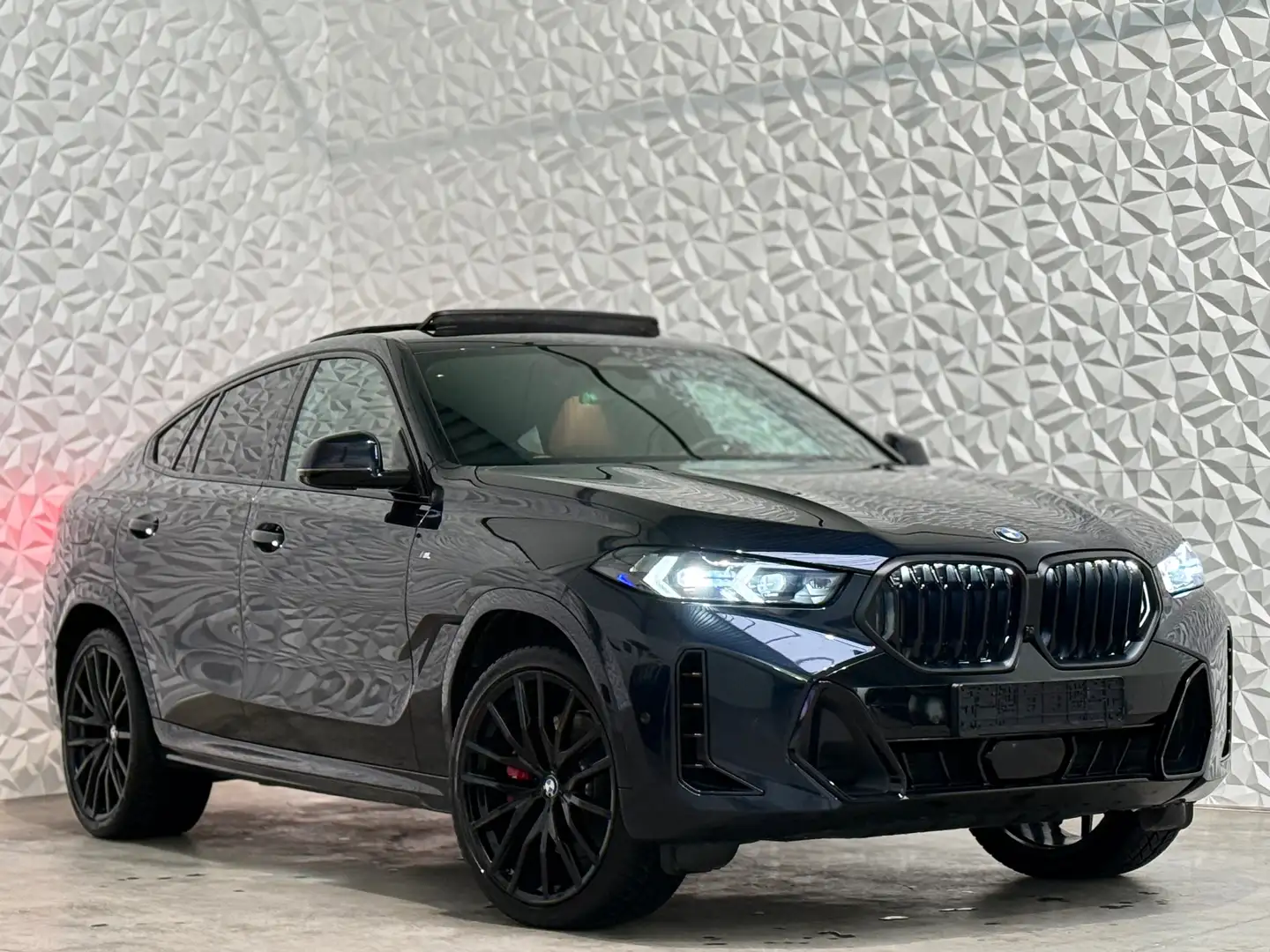 BMW X6 3.0d xDrive / M-PACK / Pack Carbon / Carbonschwarz Azul - 2