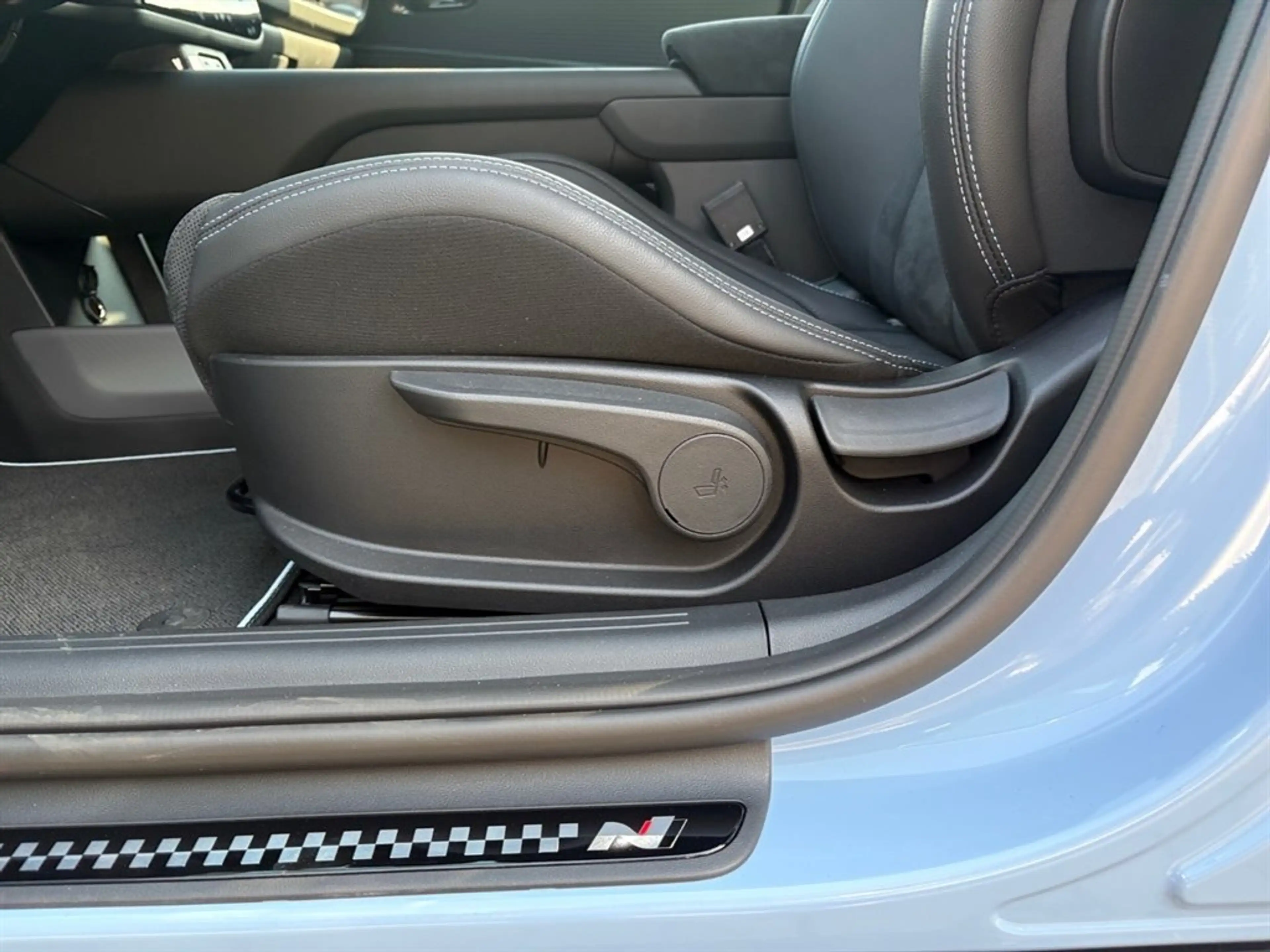Hyundai IONIQ 6 N 84 kWh 4WD i66n1-P2 — photo 6