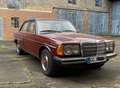 Mercedes-Benz 200 Rot - thumbnail 1