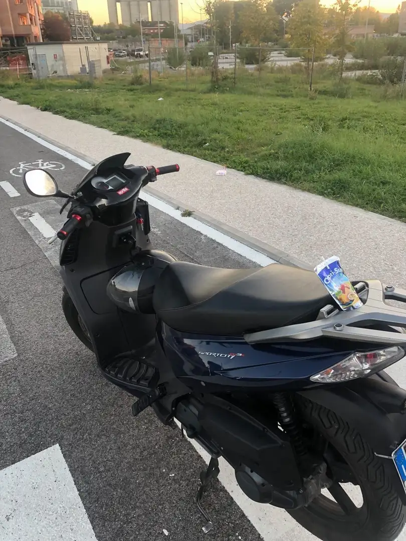 Aprilia Sportcity 125 Cube 125 - 2