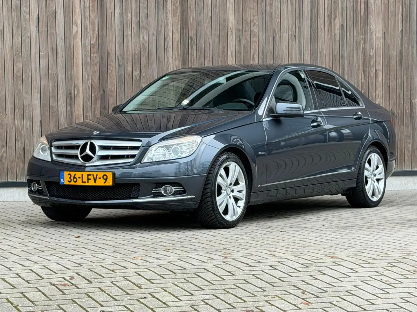 Mercedes-Benz C 200 CDI Business Edition Avantgarde Grau - 2