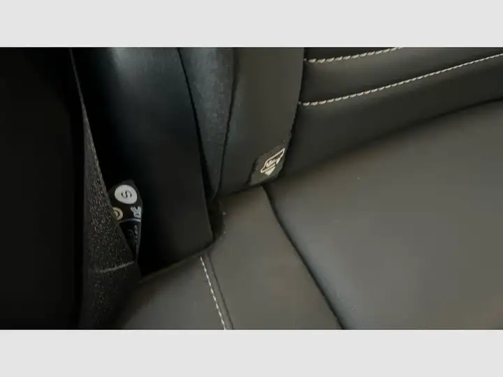 Lexus NX 300h BUSINESS 2WD 2021, foto 30