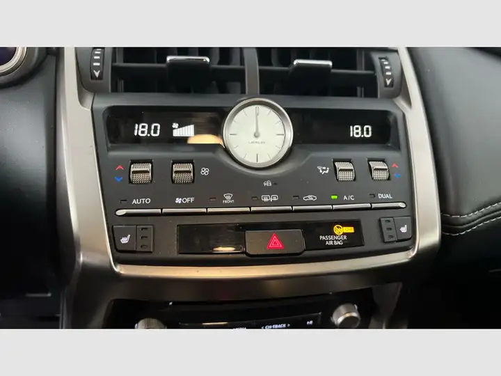 Lexus NX 300h BUSINESS 2WD 2021, foto 41