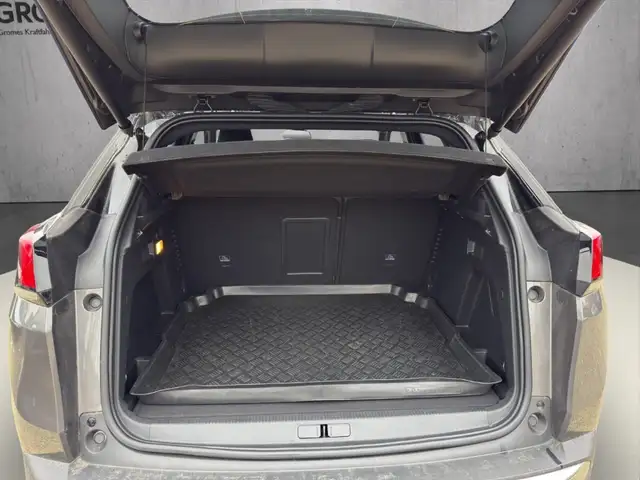 Peugeot 3008 view 7