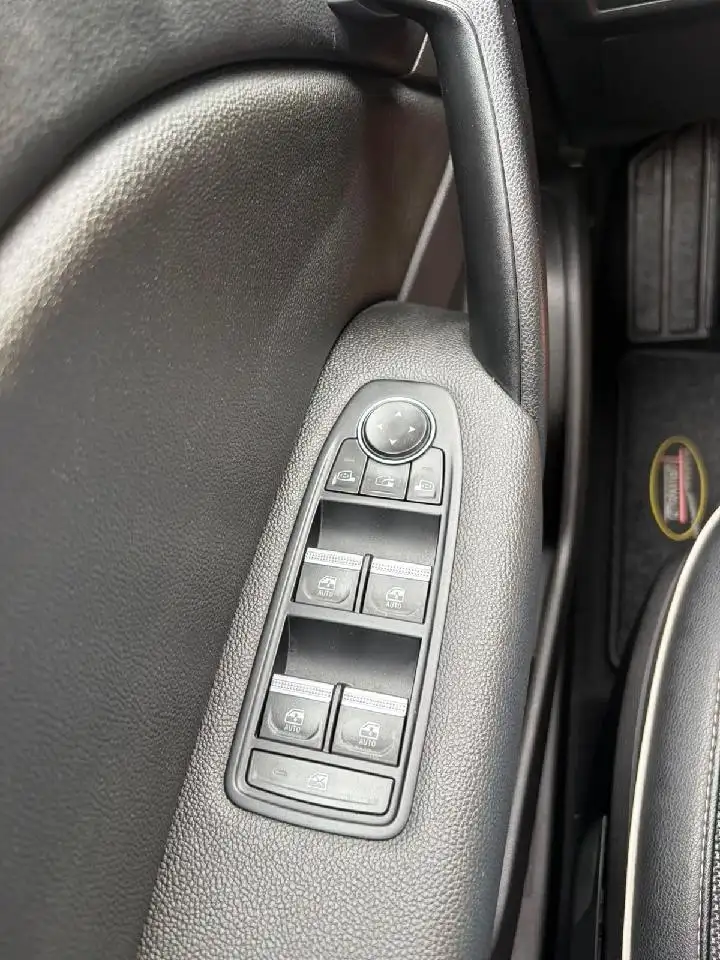 Renault Captur Intens, миниатюра 12