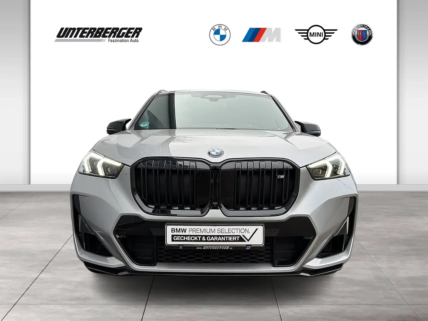 BMW X1 M35i xDrive M-Sport PRO 20" Pano HUD DAB LED SHZ Silber - 2