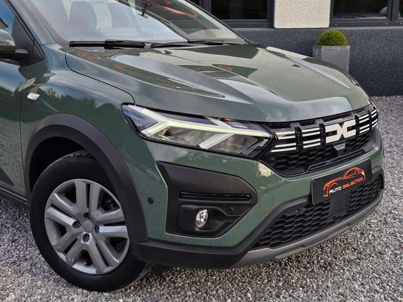 Dacia Jogger 1.0 TCe 7 PLACES | NAVI | CAMERA | CARPLAY | CRUISE — photo 7