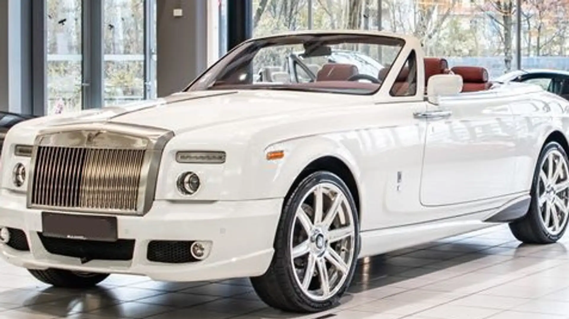 Rolls-Royce Phantom Drophead Coupé Bílá - 1