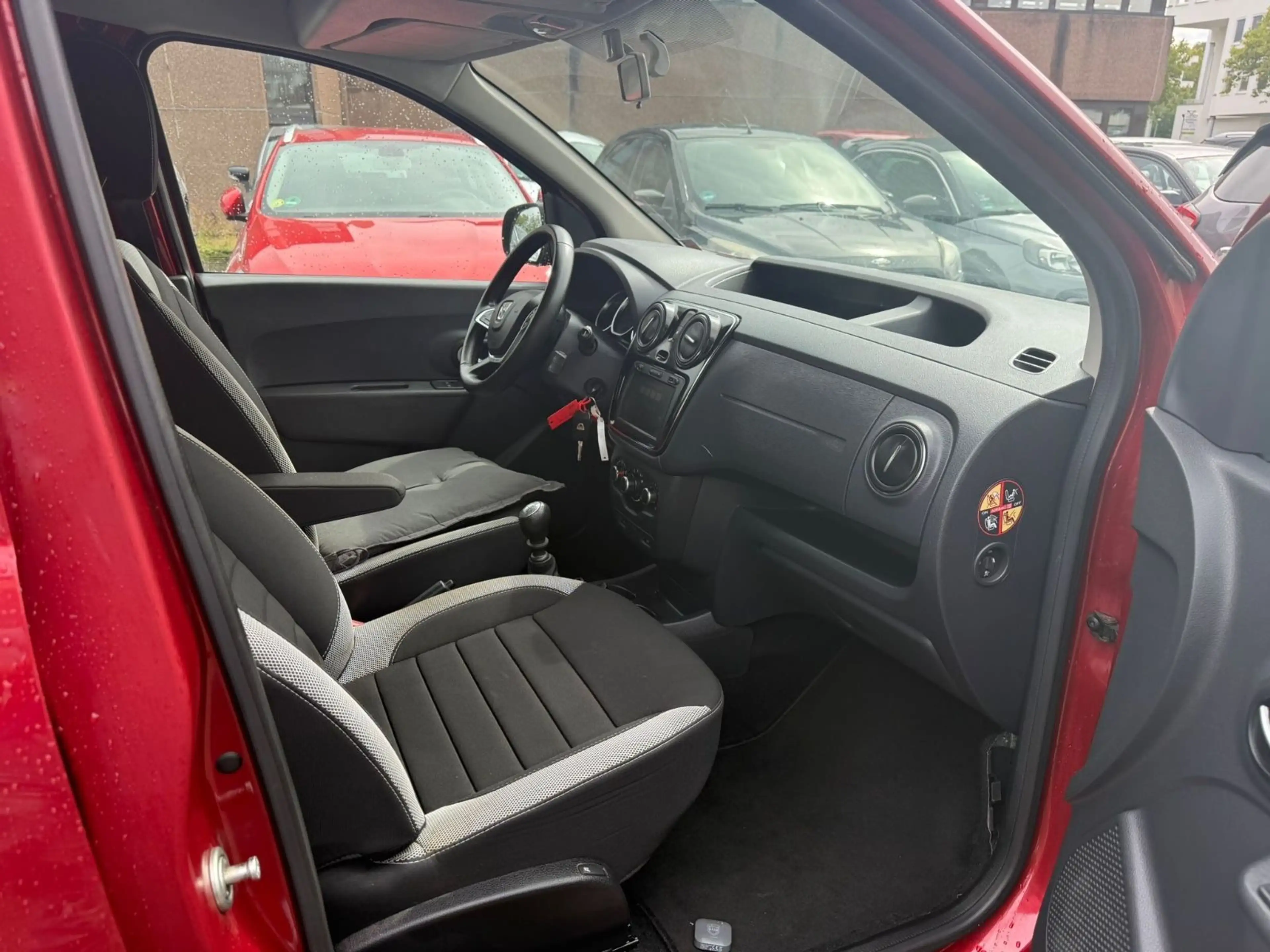 Dacia Dokker Stepway Plus — photo 6