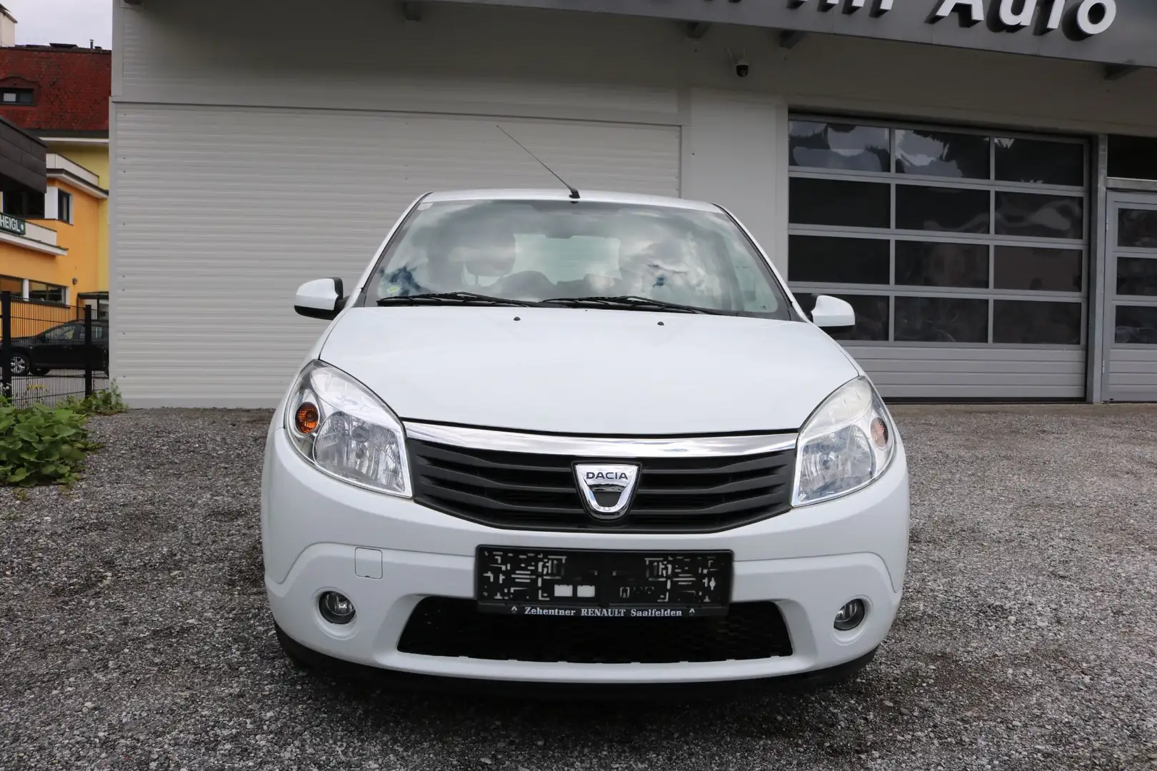 Dacia Sandero Black Line+ 1,2 16V Weiß - 2