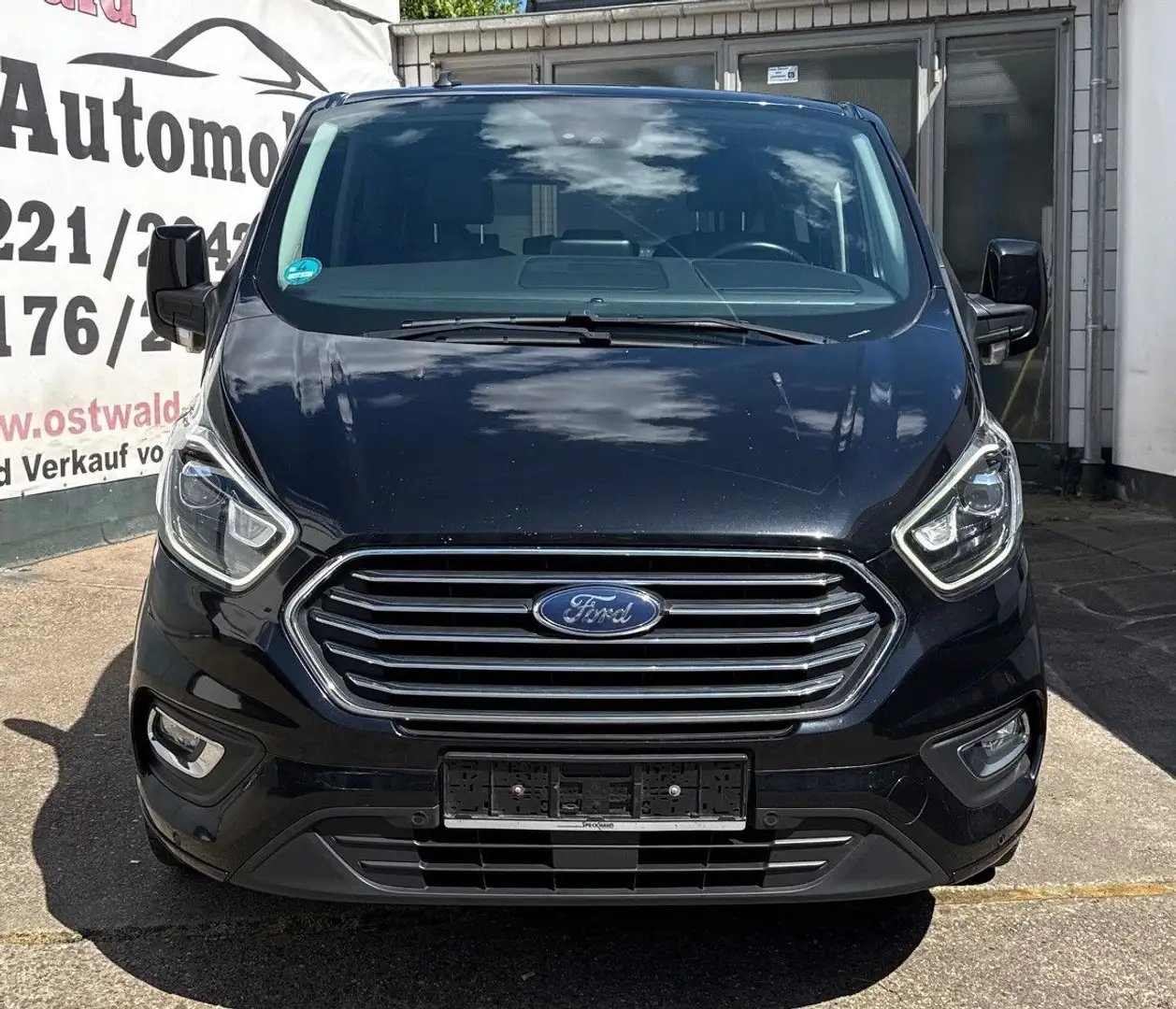 Ford Tourneo Custom 2.0 TDCi Titanium X Aut Leder LED Nero - 1