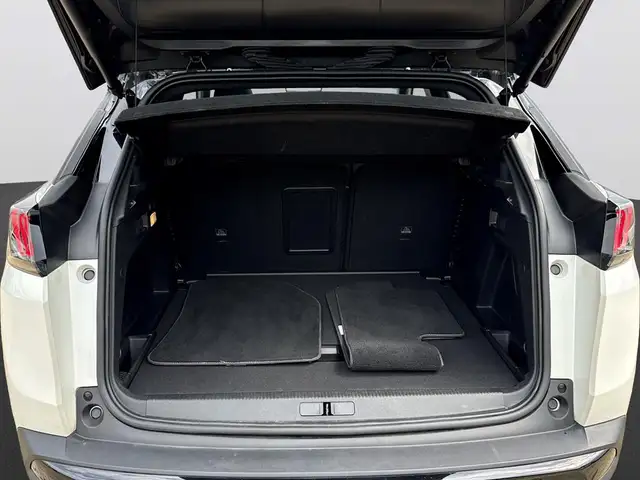 Peugeot 3008 view 9