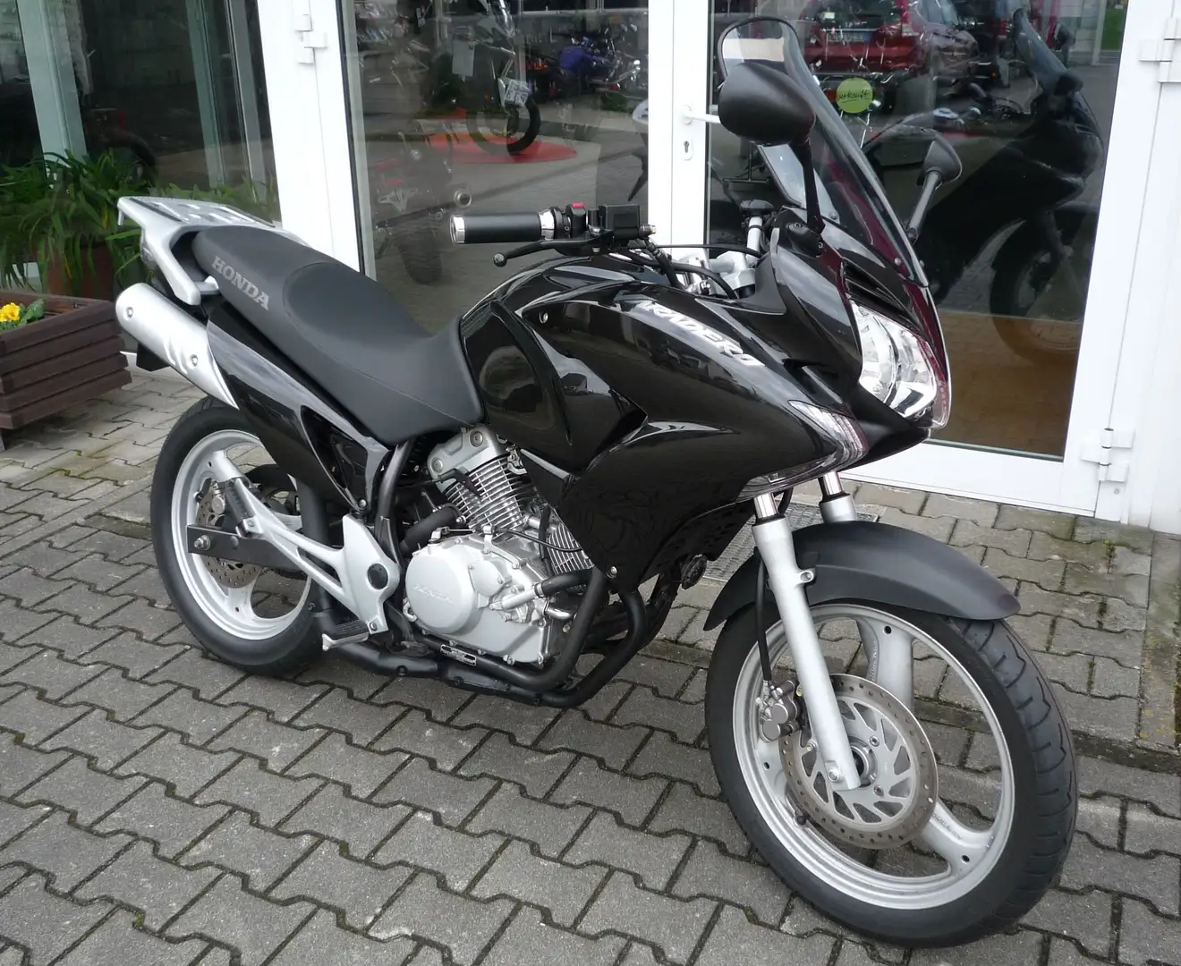 Honda XL 125 V , Typ JC32, mit 3cm Tieferlegung Black - 2