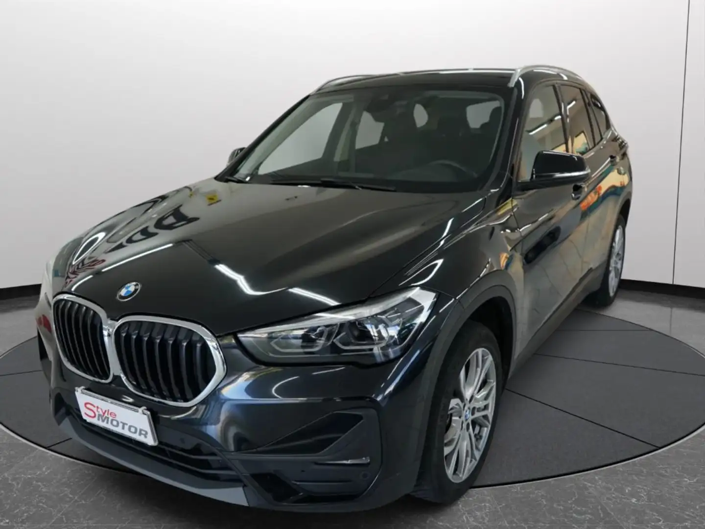 BMW X1 sDrive18d Business Advantage Italiana Tagliandata Nero - 2