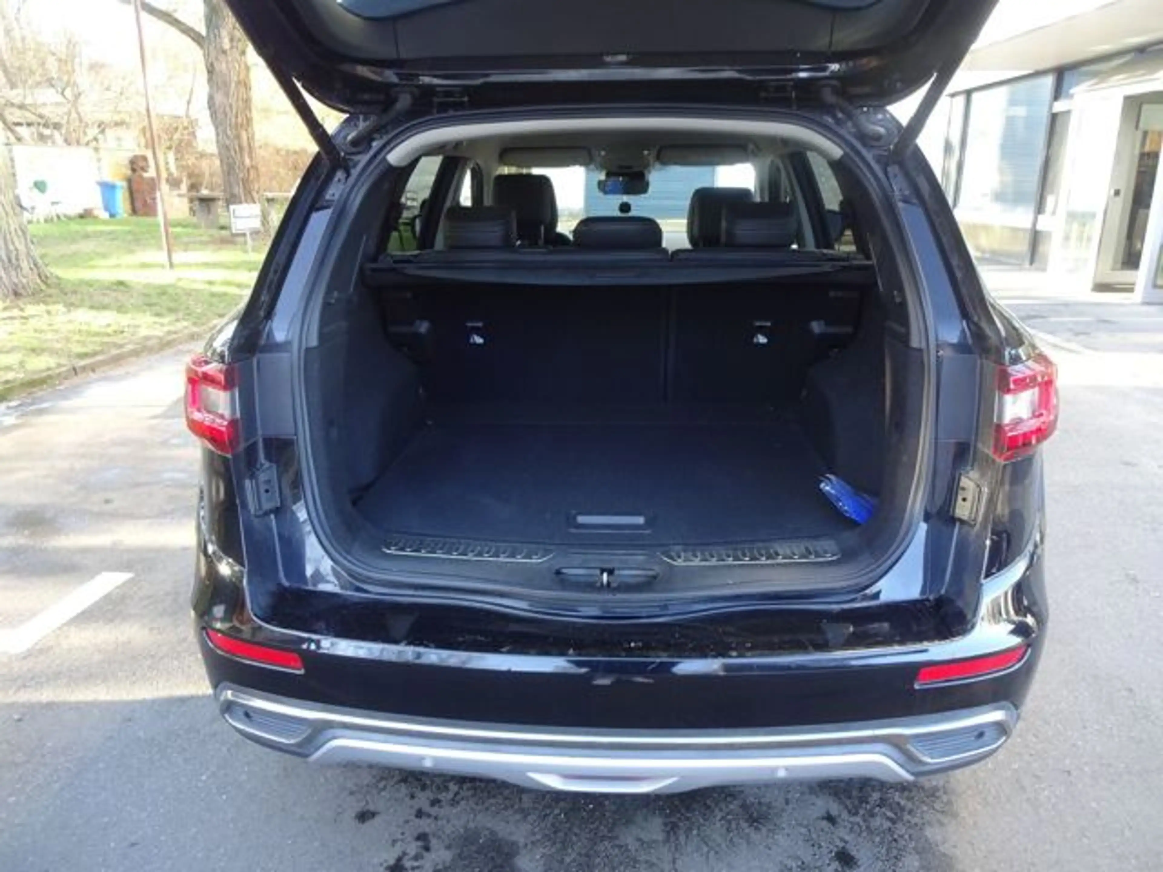 Renault Koleos Limited 4x4 — photo 14