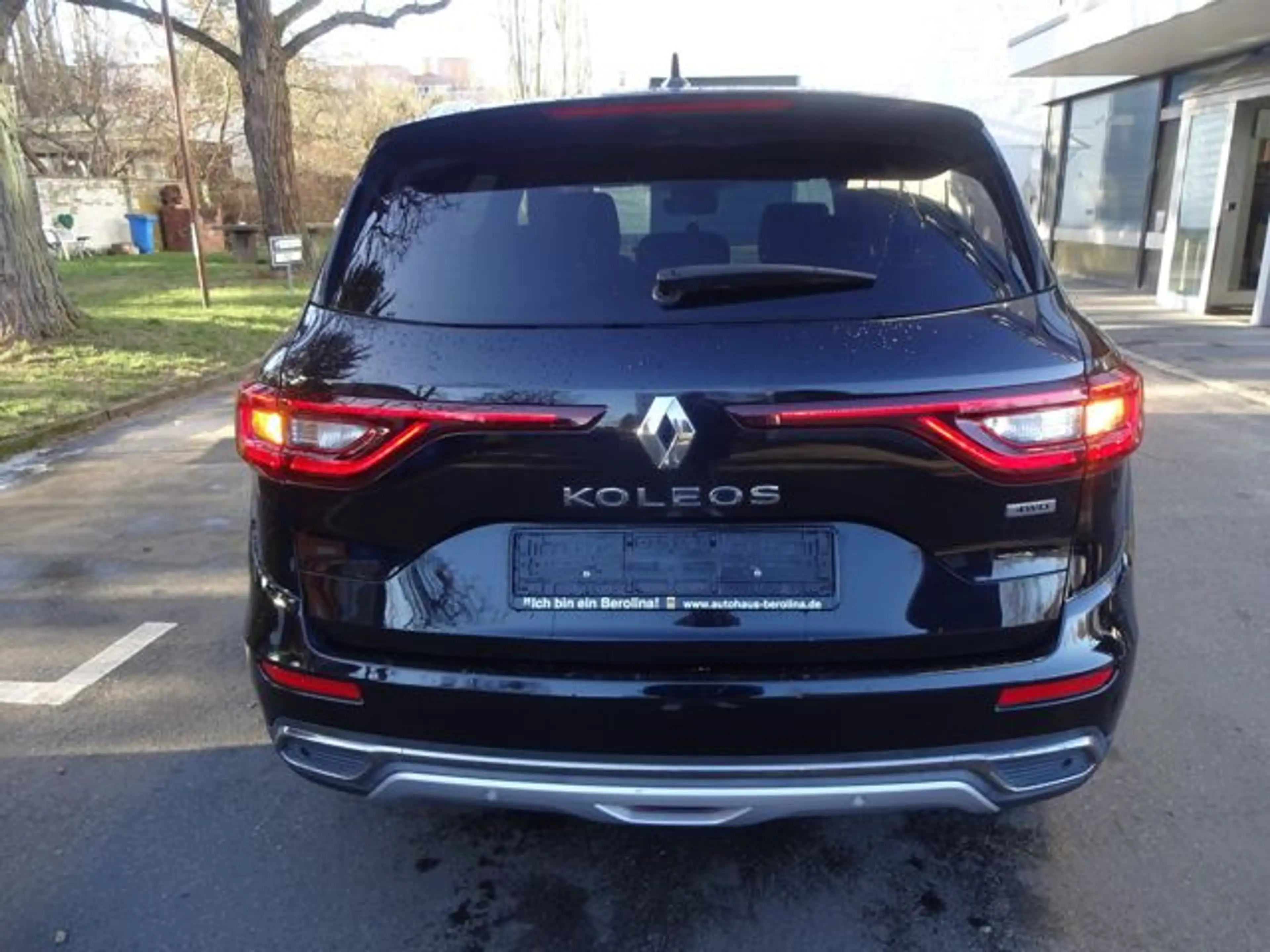 Renault Koleos Limited 4x4 — photo 15