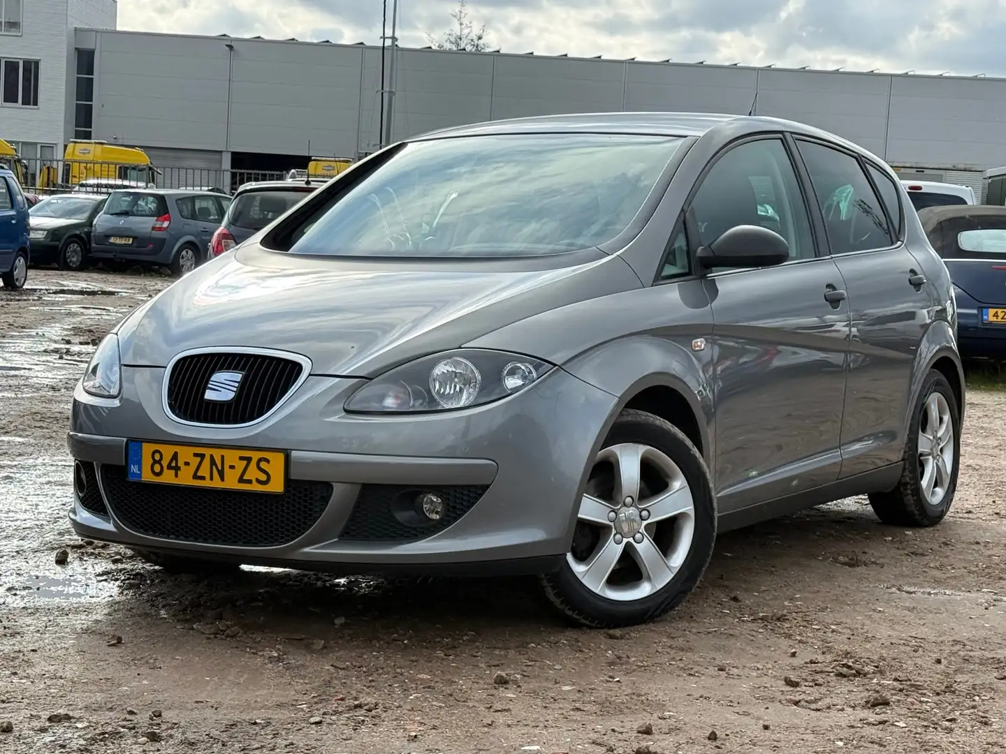 SEAT Altea 1.6 Comfortstyle/ LAAG KM/ TREKHAAK Grau - 1