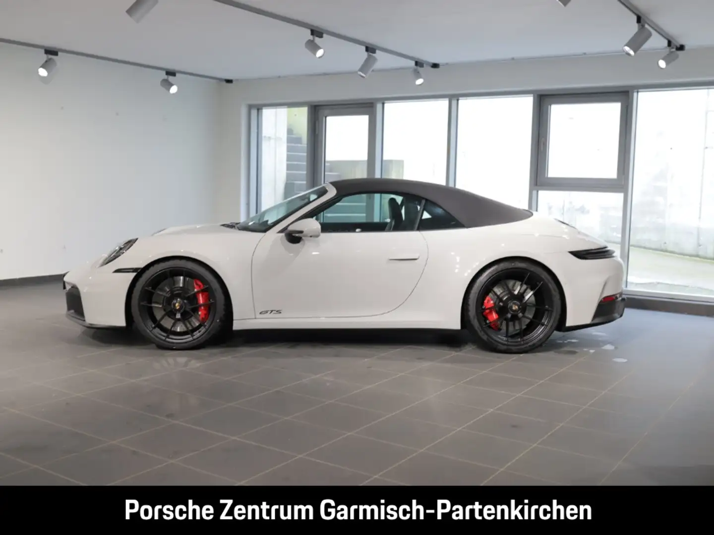 Porsche 992 911 Carrera GTS Cabriolet 360 Kamera SHZ Grijs - 2