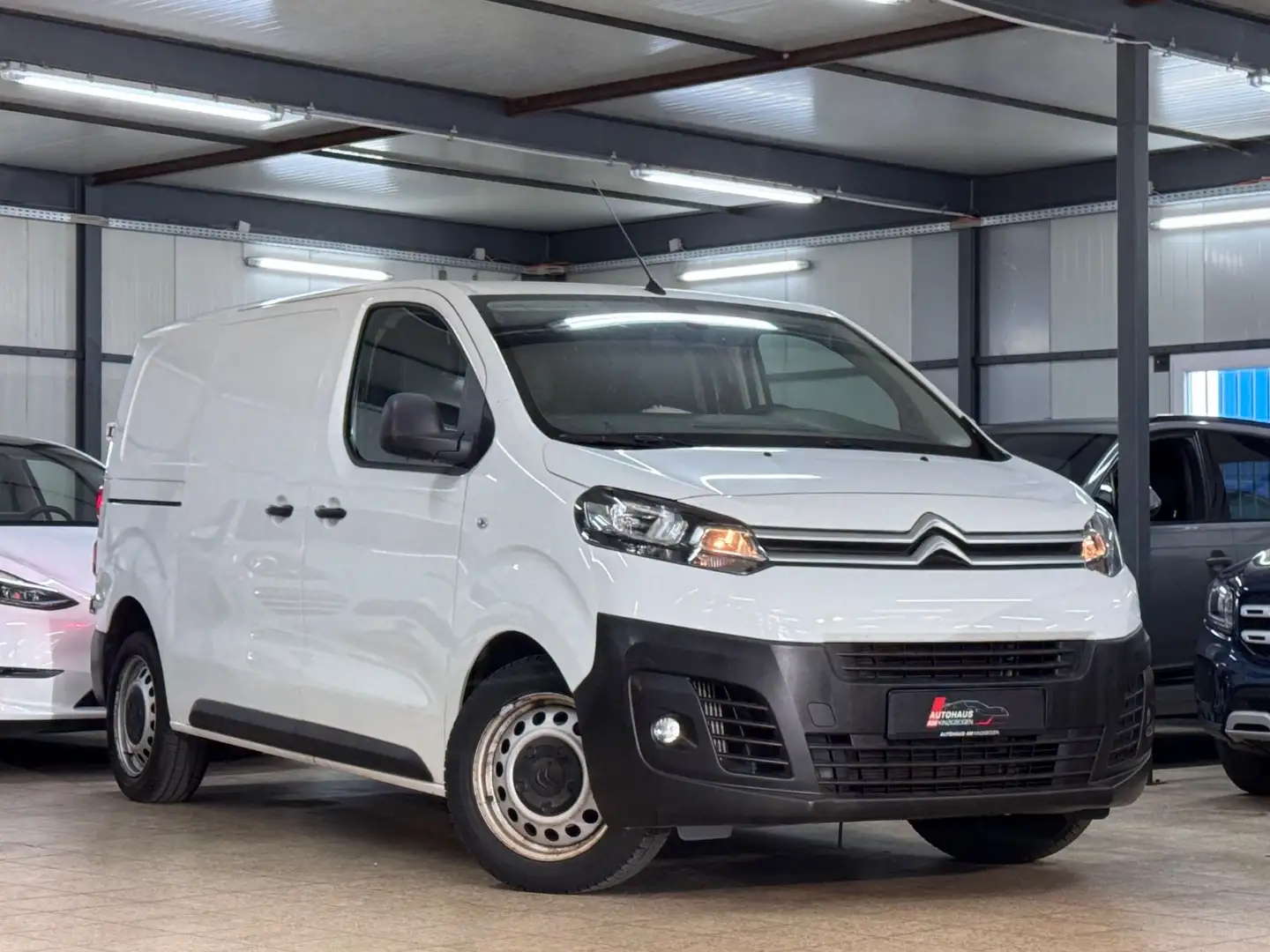 Citroen Jumpy Kasten Business M NAVI*DAB*TOTW*KLIMA*APPS Weiß - 1