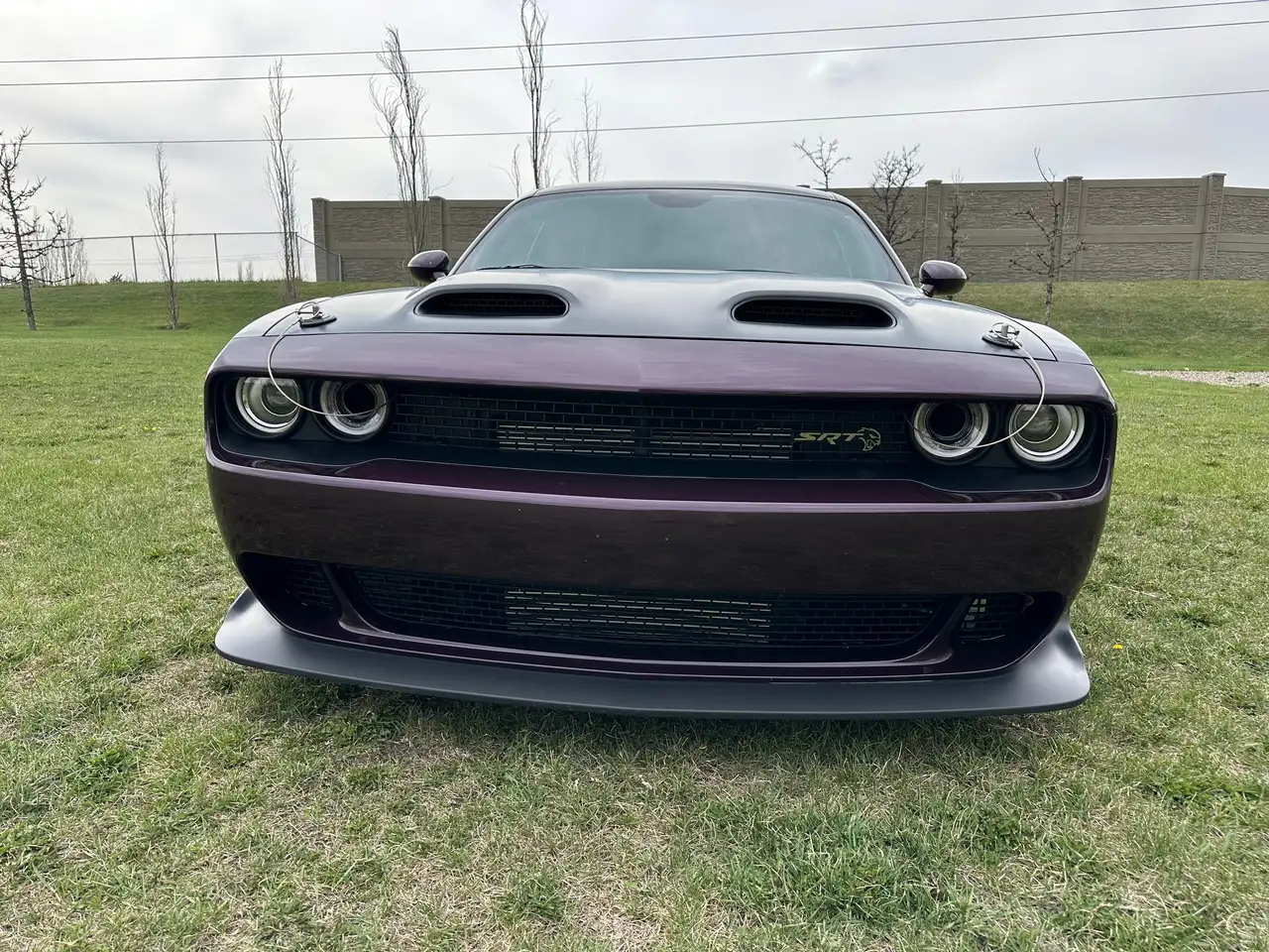 Dodge Challenger снимка Dodge Challenger