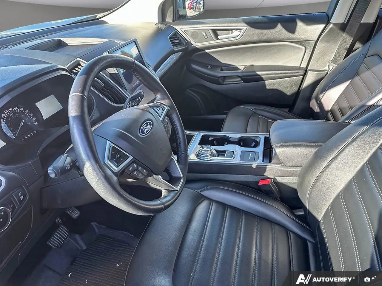 Ford Edge снимка Ford Edge