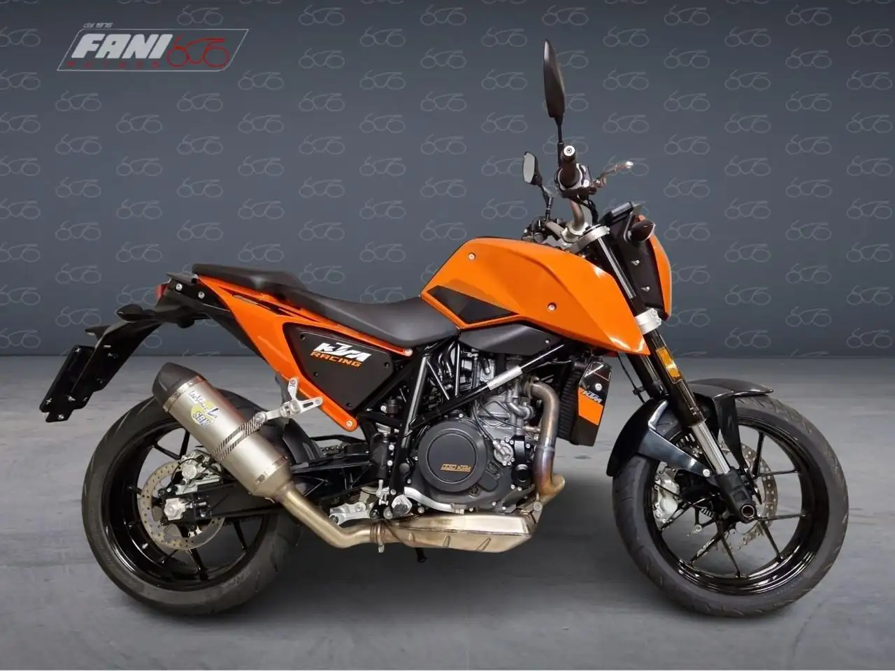 KTM 690 Duke