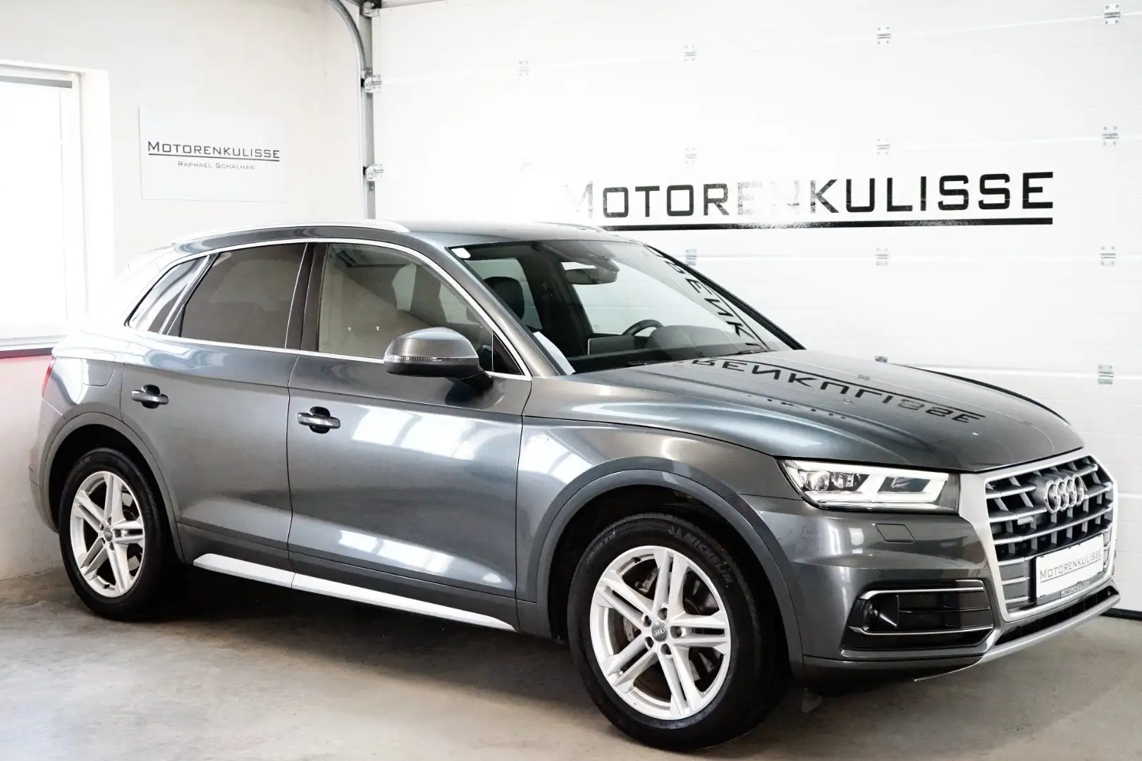 Audi Q5 2.0 TFSI ultra quattro Sport S-Line - AHK - HeadU Grau - 1