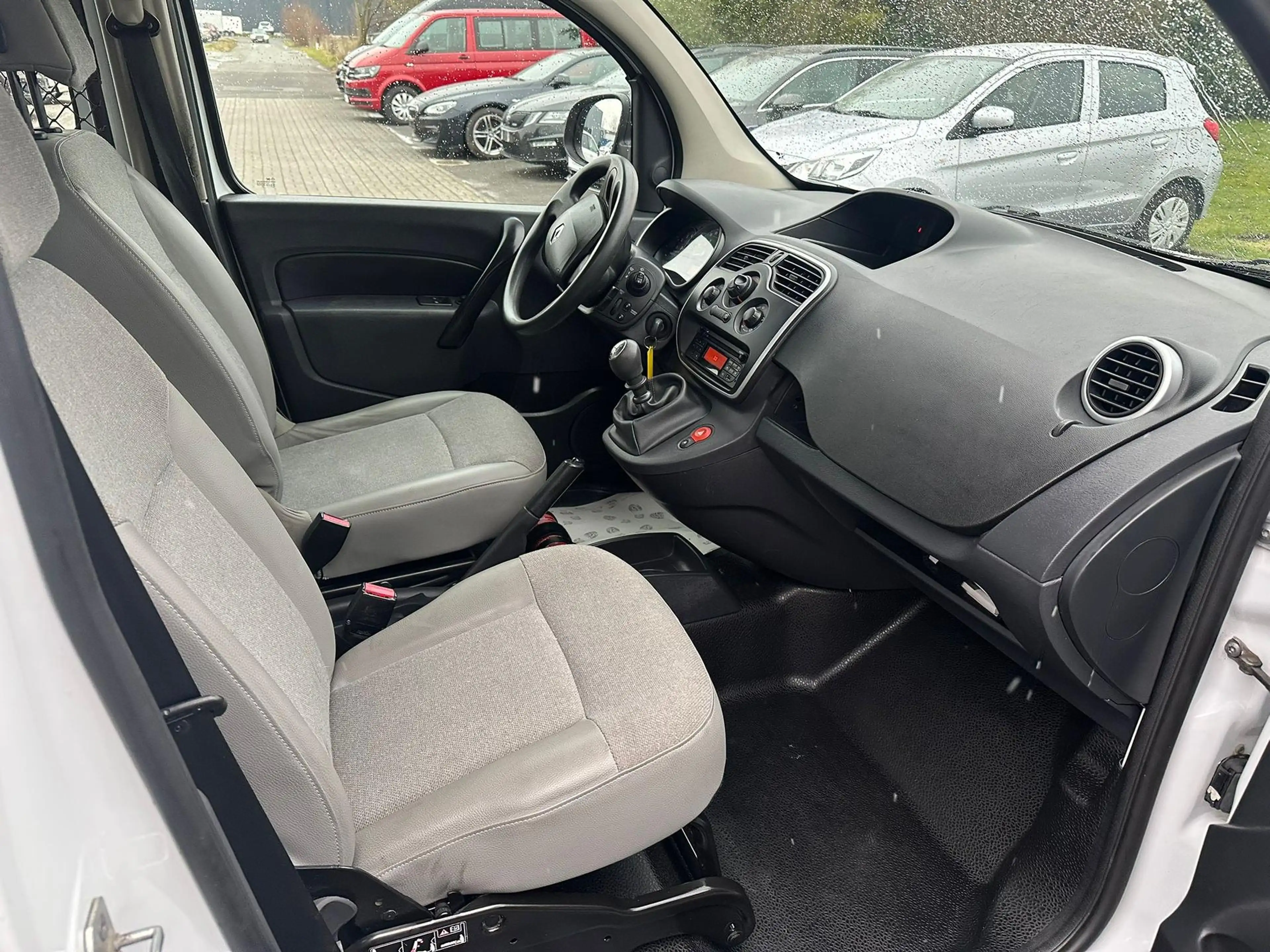 Renault Kangoo Kangoo Rapid 1.5 BLUE dCi Maxi Extra — photo 13