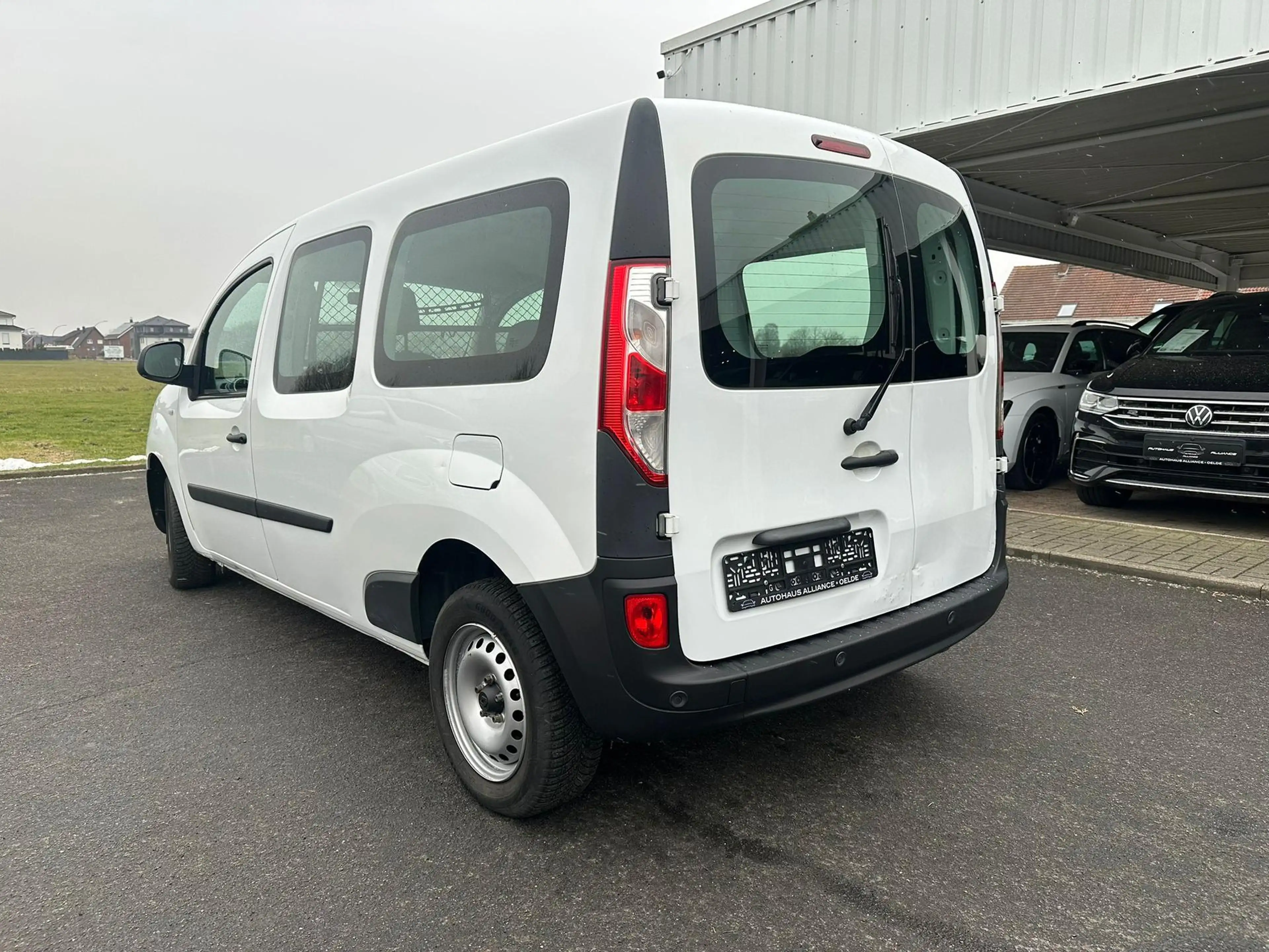 Renault Kangoo Kangoo Rapid 1.5 BLUE dCi Maxi Extra — photo 4