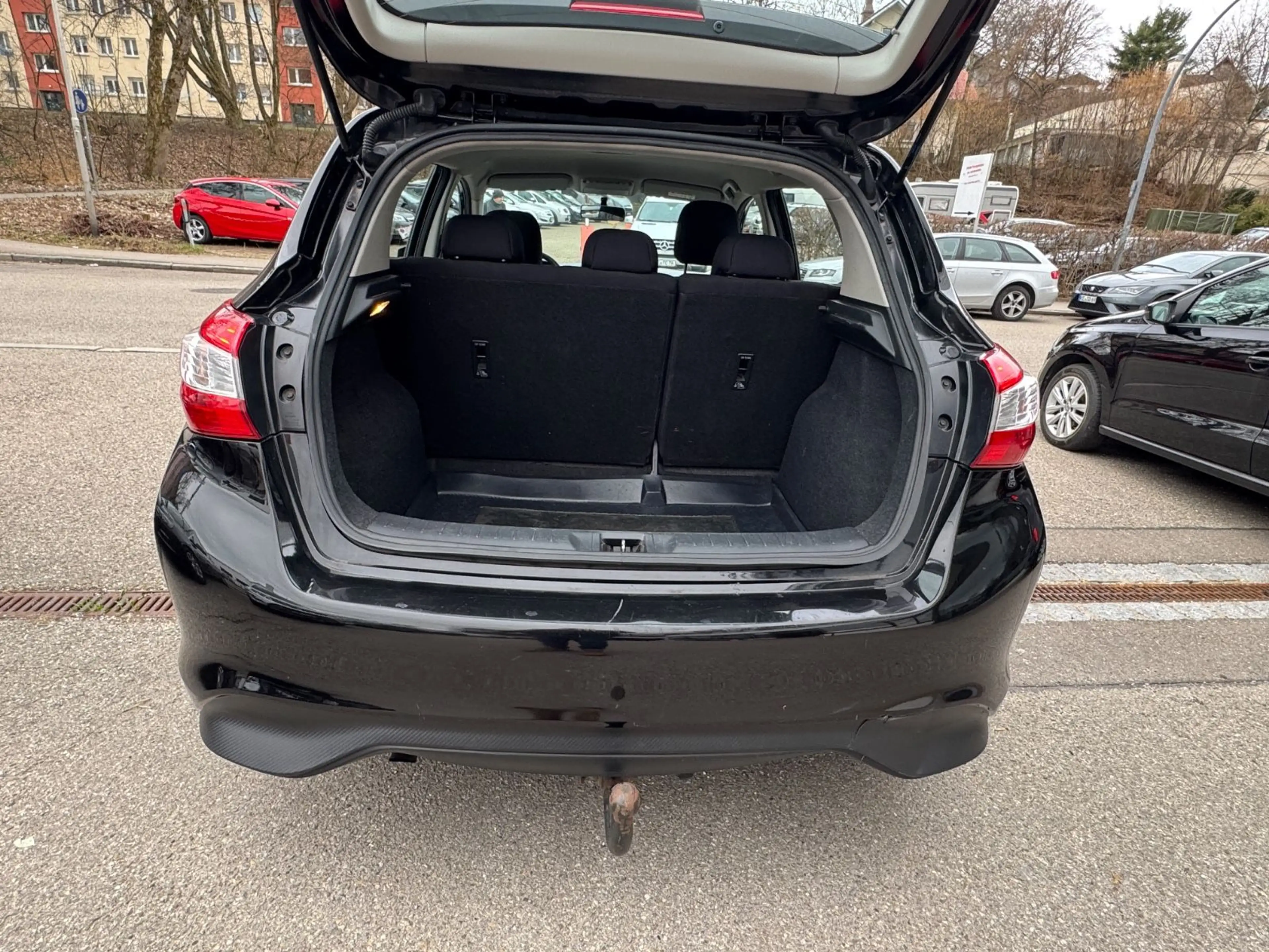 Nissan Pulsar 1.2 16V KAT Visia Tüvneu 1hand Euro 6 AHG — photo 13