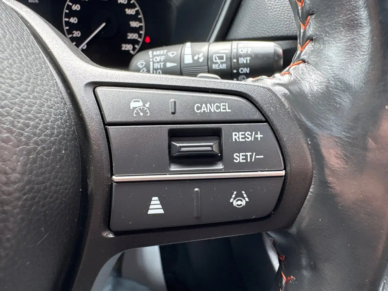 Honda CR-V снимка Honda CR-V
