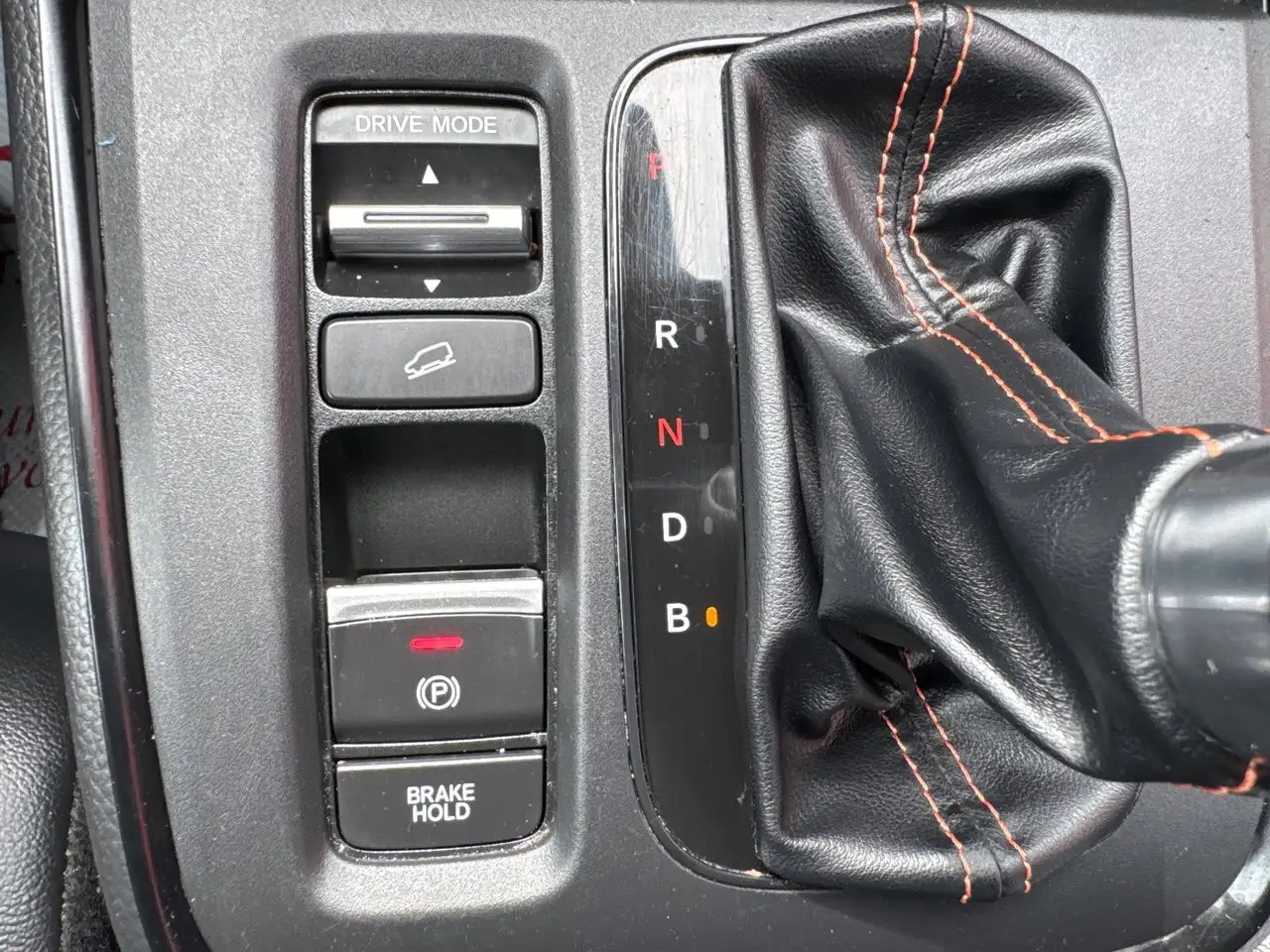 Honda CR-V снимка Honda CR-V