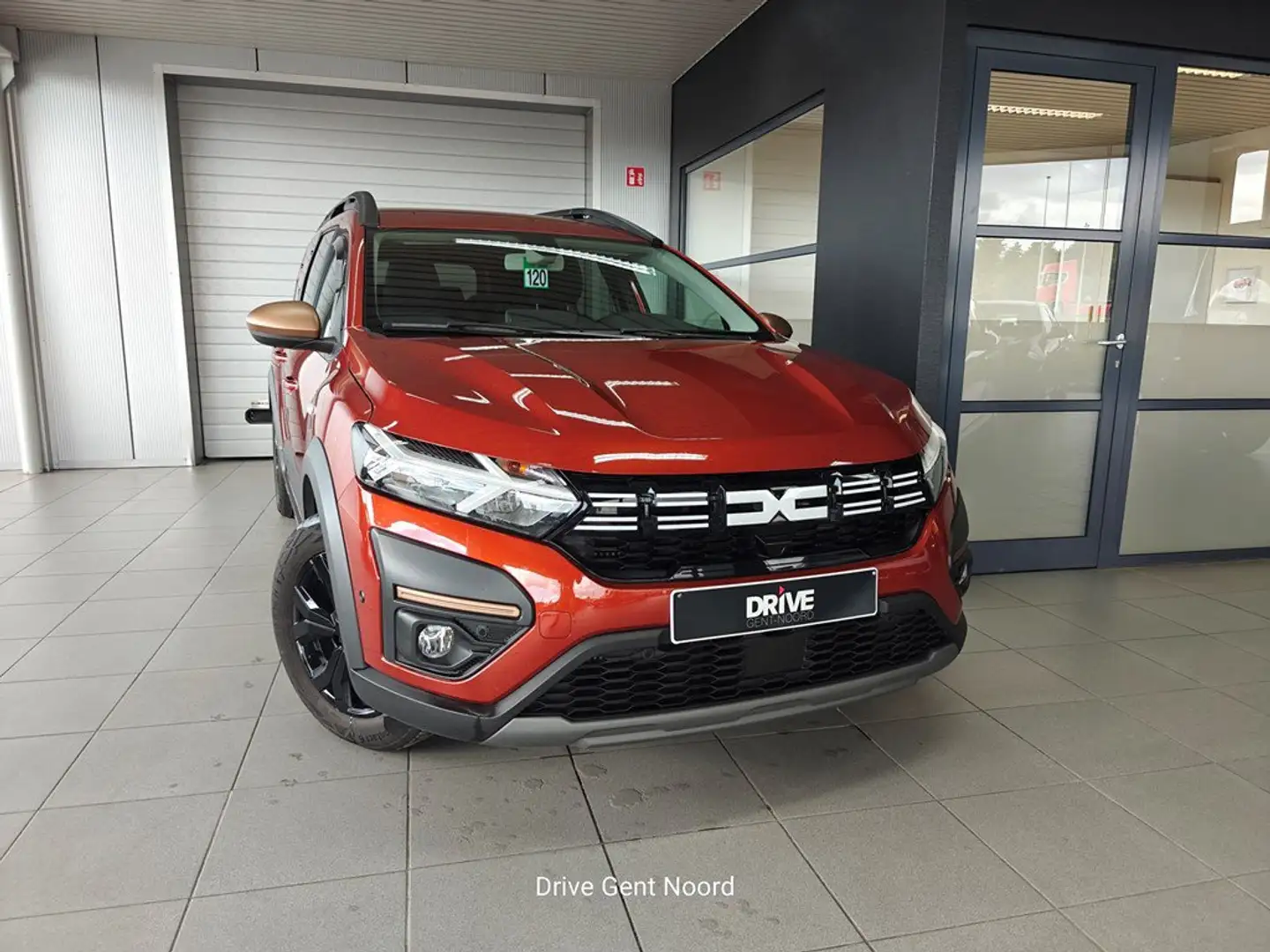 Dacia Jogger TCe Extreme 7PL *Verw. Zetels/City Pack* Braun - 2