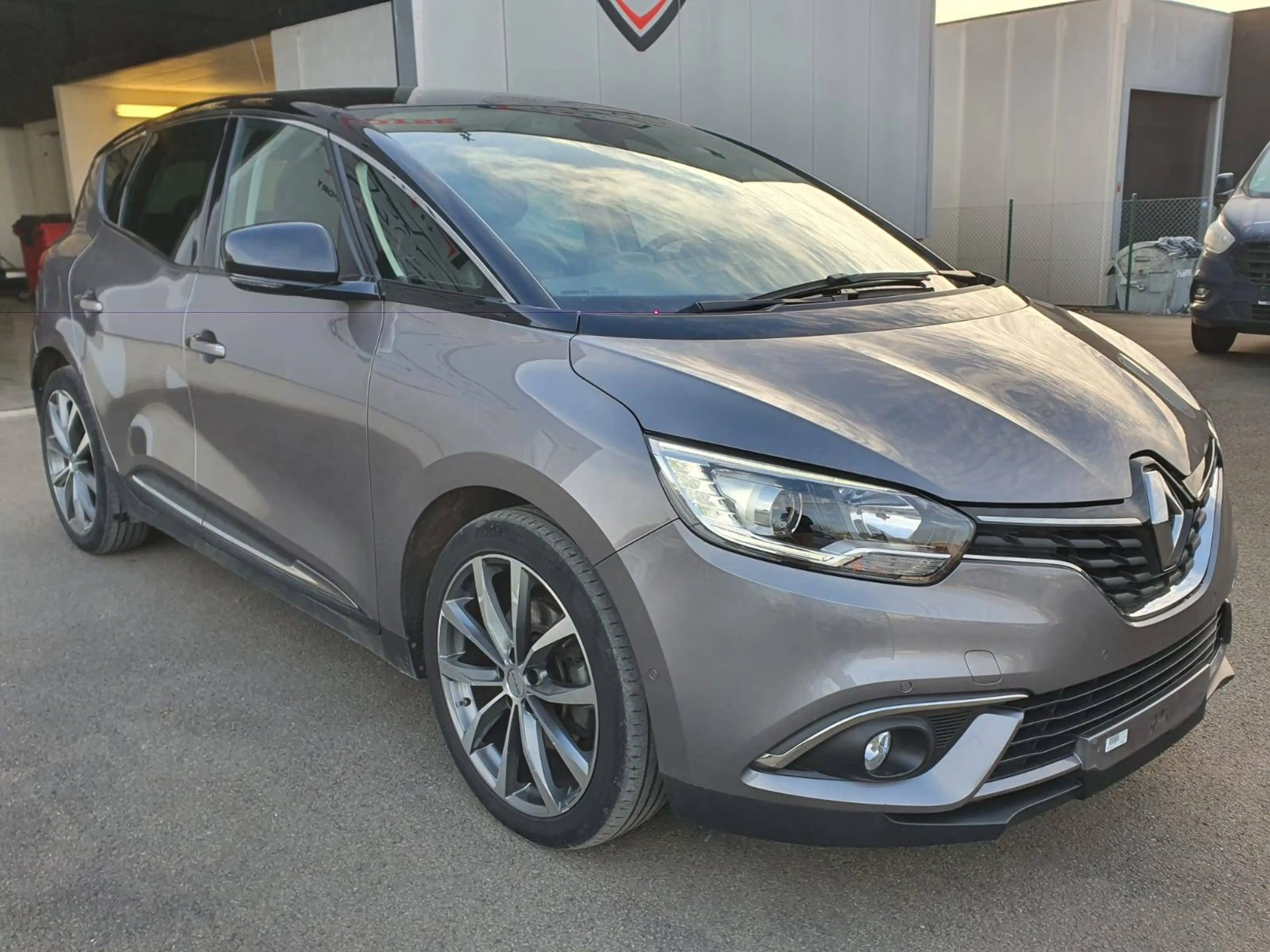 Renault Scenic Scenic 1.7 Blue dCi Bose Edition (EU6.2)