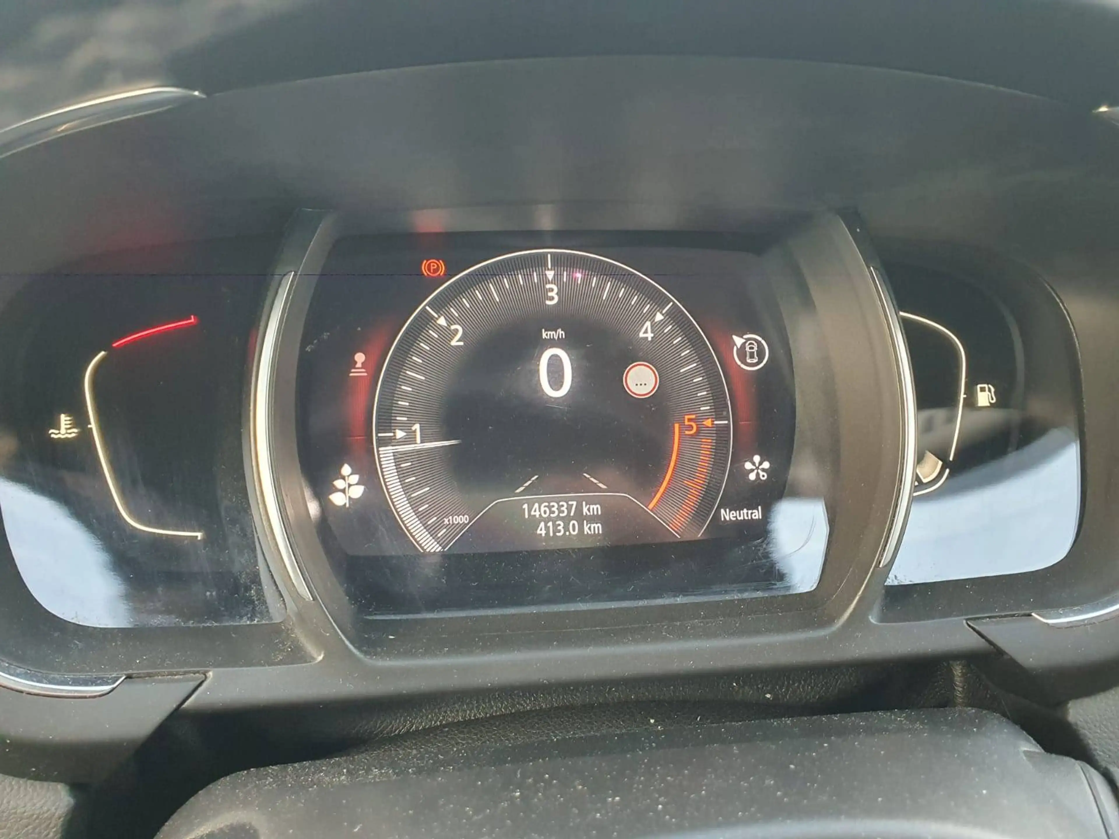 Renault Scenic Scenic 1.7 Blue dCi Bose Edition (EU6.2) — photo 11