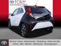 Toyota Aygo X 1.0 Black&White SHZ PDC KLIMA Blanc - thumbnail 2
