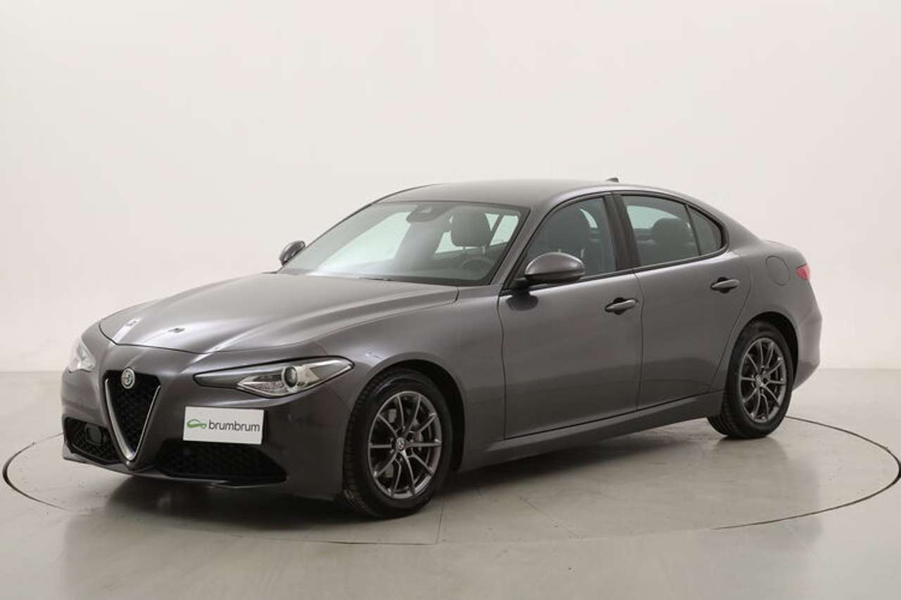 Alfa Romeo Giulia Business AT8 2.1 Diesel 160CV