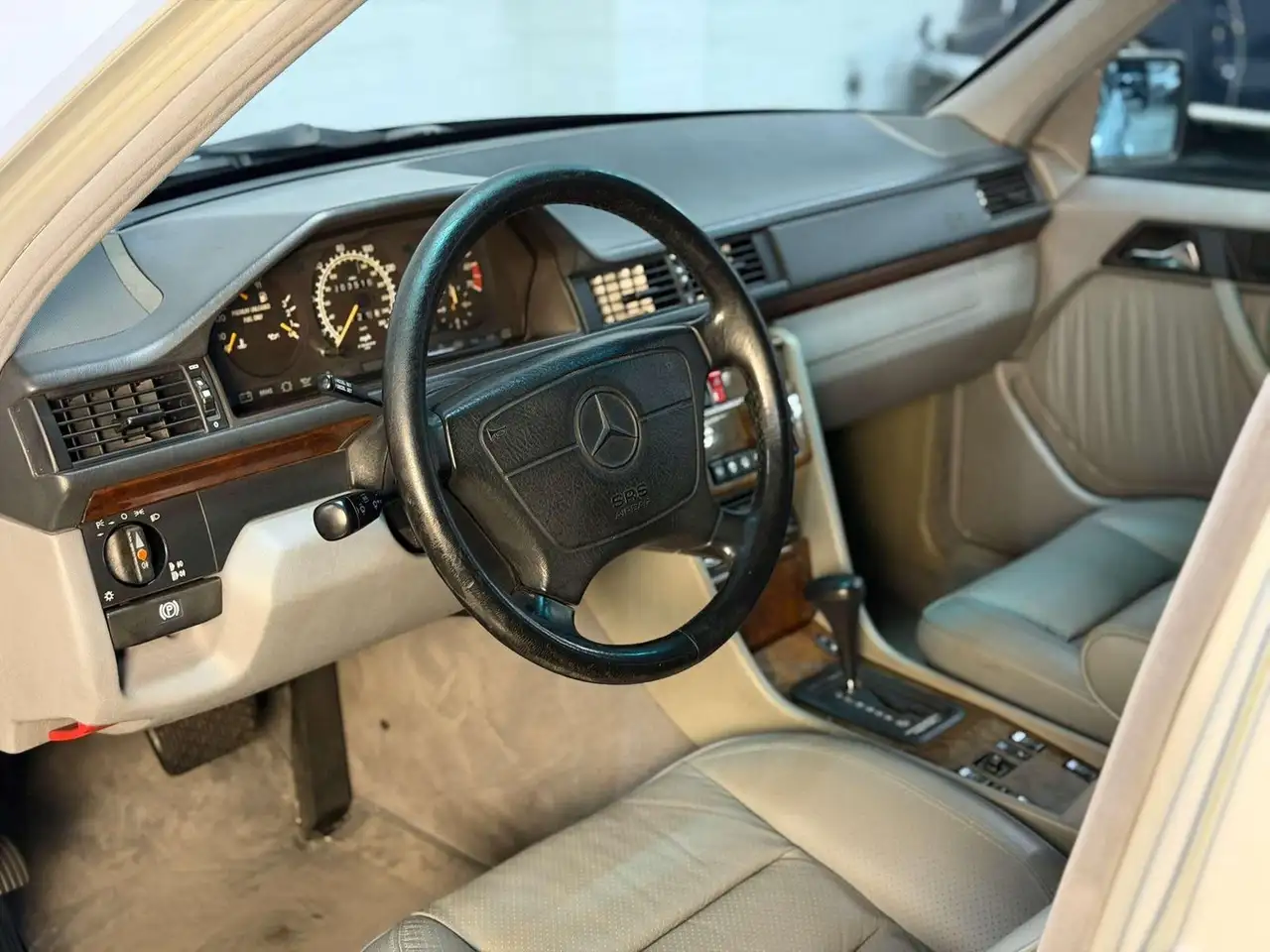 Mercedes-Benz E 500 500 E, foto 11