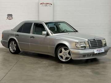 500 E