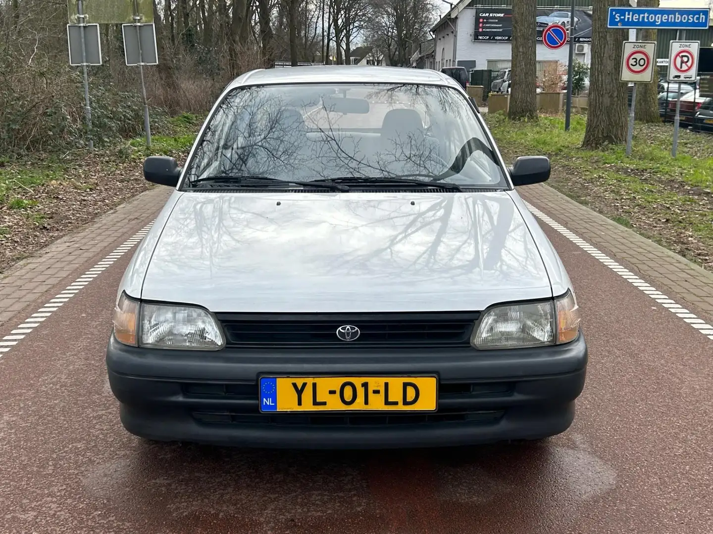 Toyota Starlet 1.3 XL AUTOMAAT!APK 2026!KOOPJE! Alb - 2